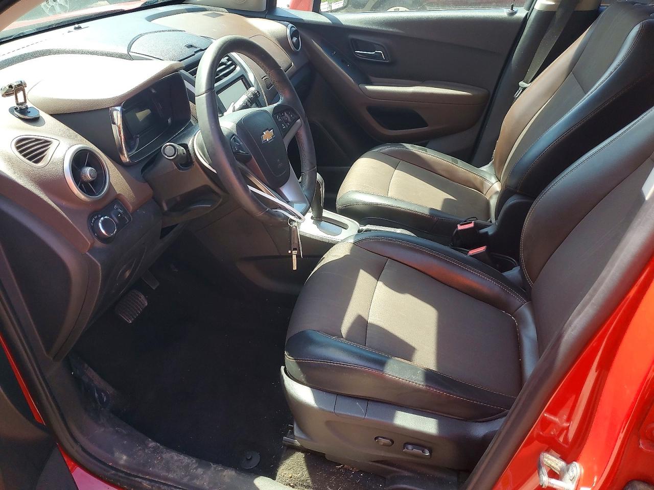2015 Chevrolet Trax 1lt Red vin: 3GNCJLSB4FL244618