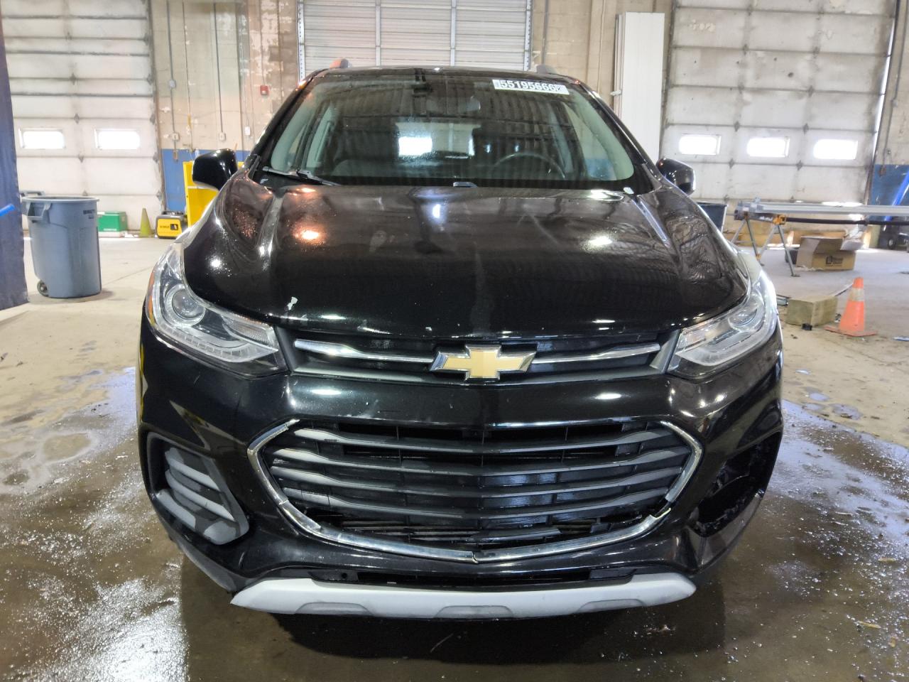 2018 Chevrolet Trax 1lt Black vin: 3GNCJLSB4JL153759 Damage: Left Head Lamp, Inoperable, Repair Required