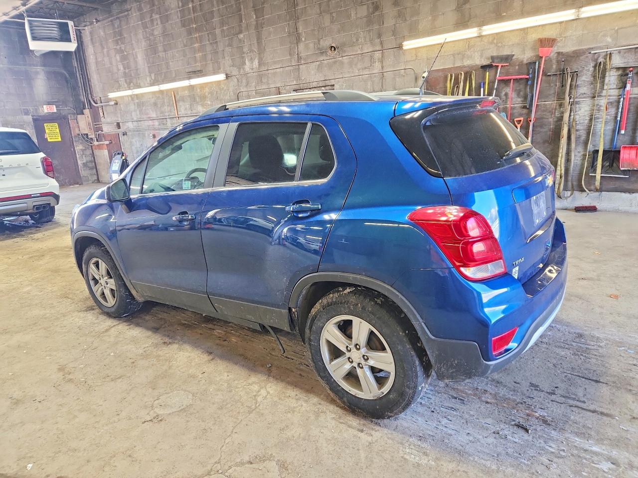 2020 Chevrolet Trax 1lt Blue vin: 3GNCJLSB4LL326103
