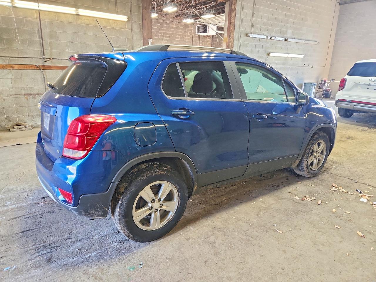 2020 Chevrolet Trax 1lt Blue vin: 3GNCJLSB4LL326103