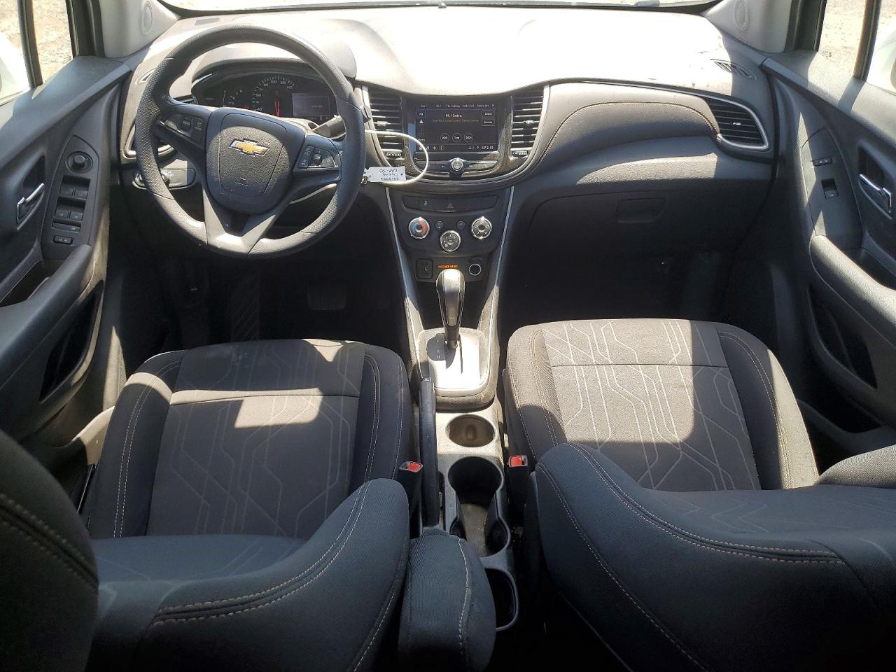 2020 Chevrolet Trax 1lt White vin: 3GNCJLSB4LL335450