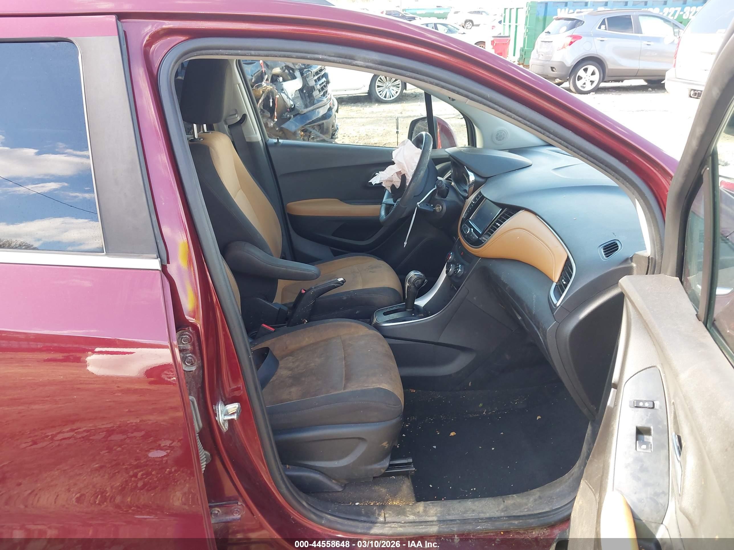 2017 Chevrolet Trax Lt Бордовый vin: 3GNCJLSB5HL165686