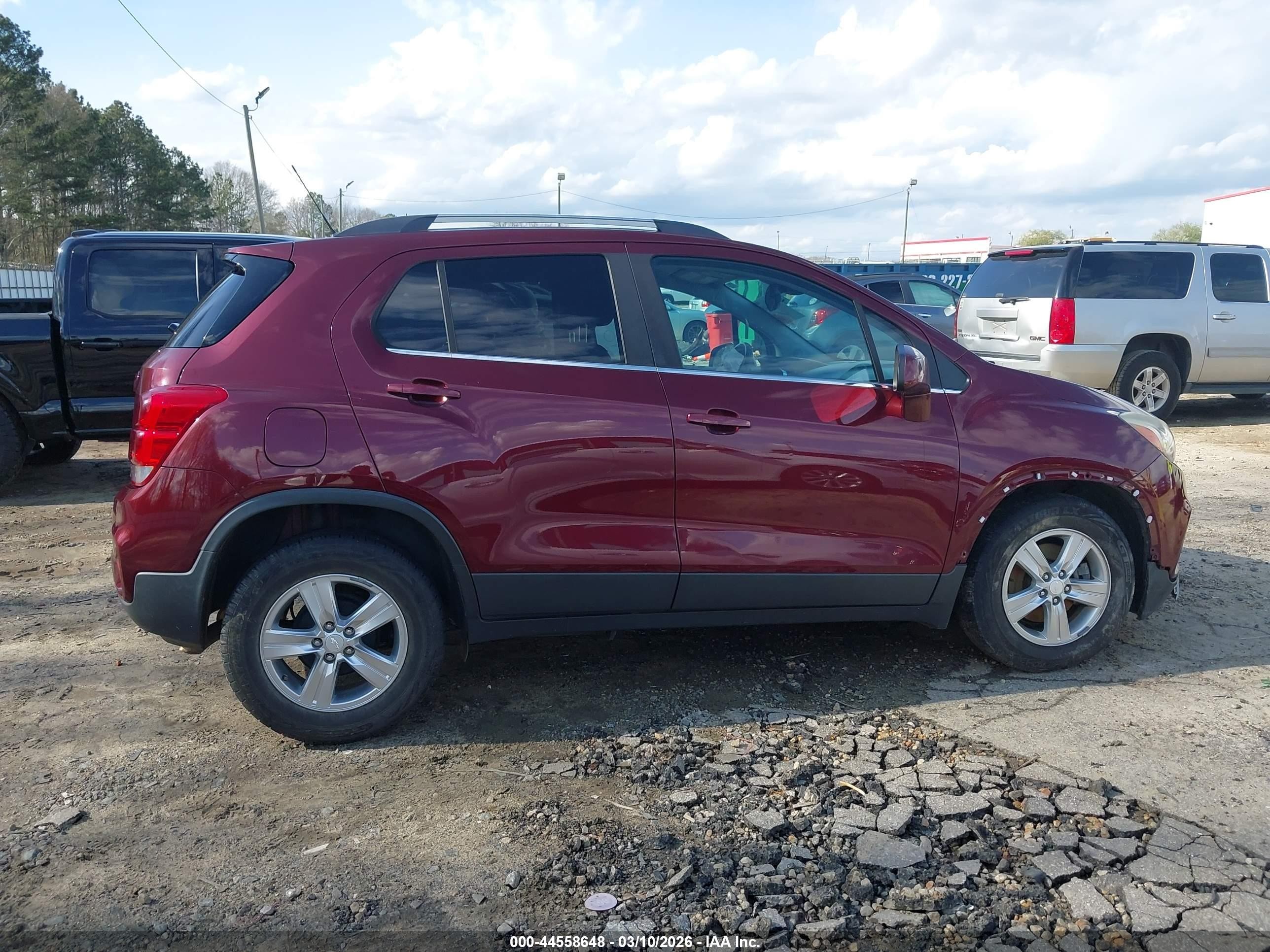 2017 Chevrolet Trax Lt Бордовый vin: 3GNCJLSB5HL165686