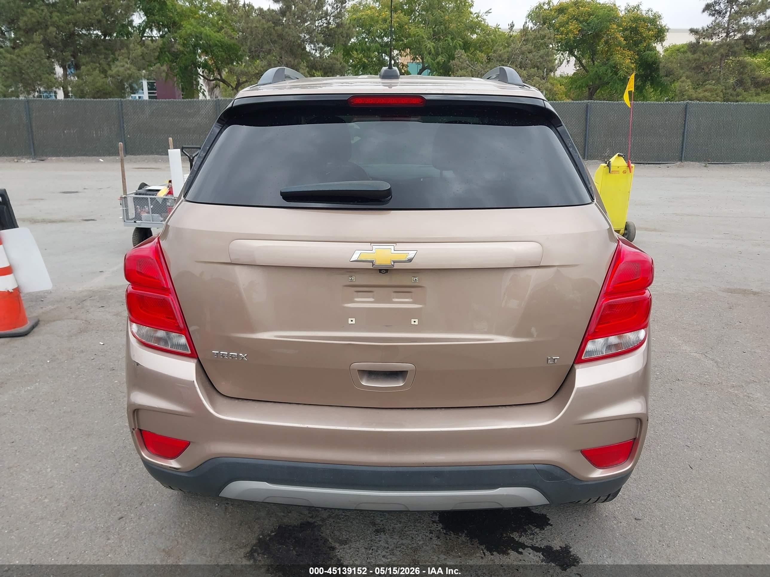 2018 Chevrolet Trax Lt Коричневый vin: 3GNCJLSB7JL310782
