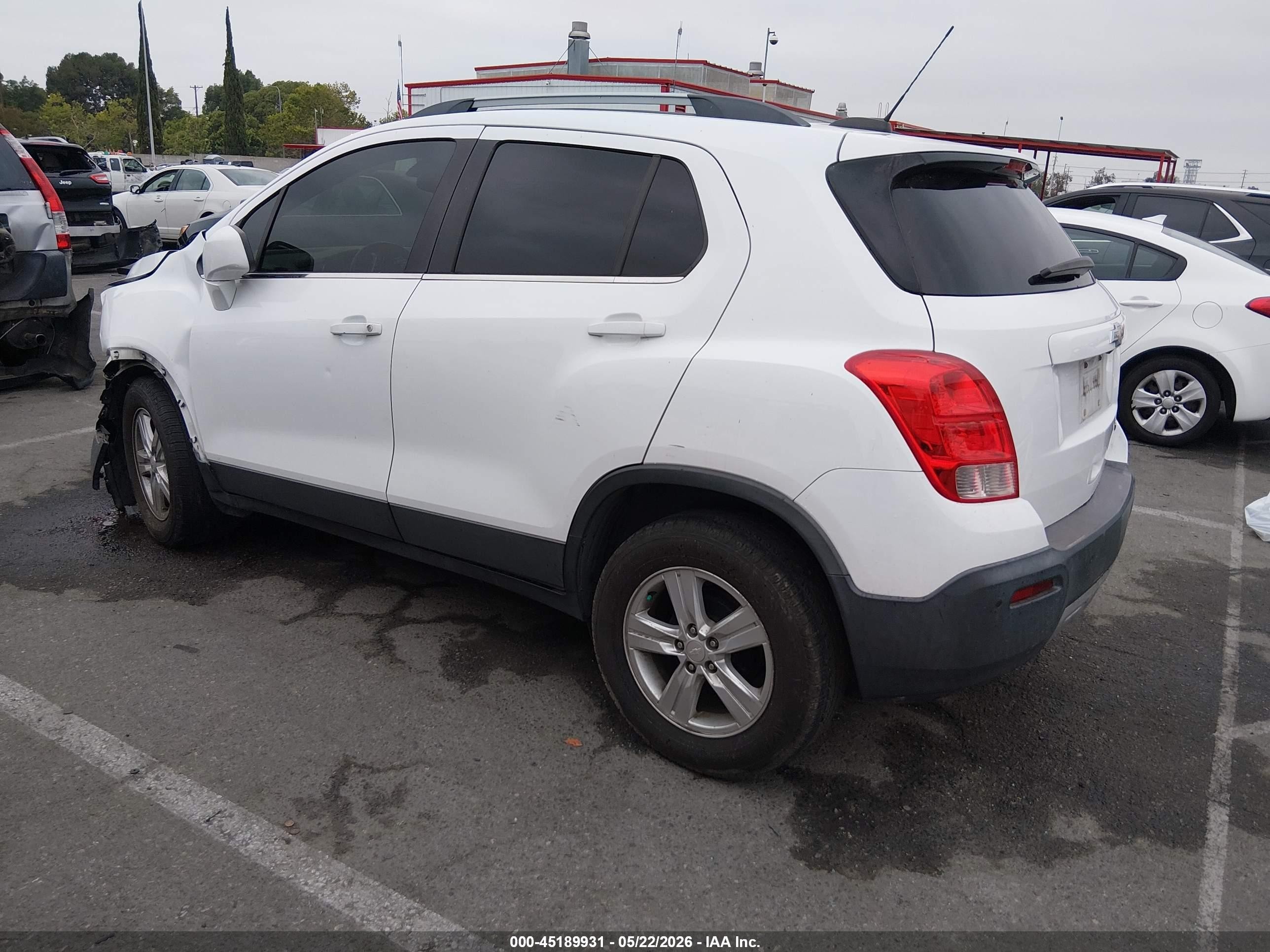 2015 Chevrolet Trax Lt White vin: 3GNCJLSB8FL203859