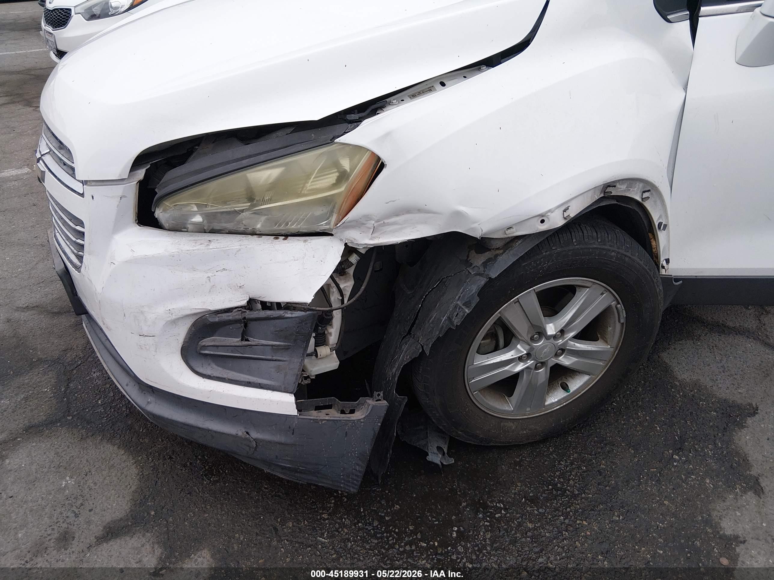 2015 Chevrolet Trax Lt White vin: 3GNCJLSB8FL203859