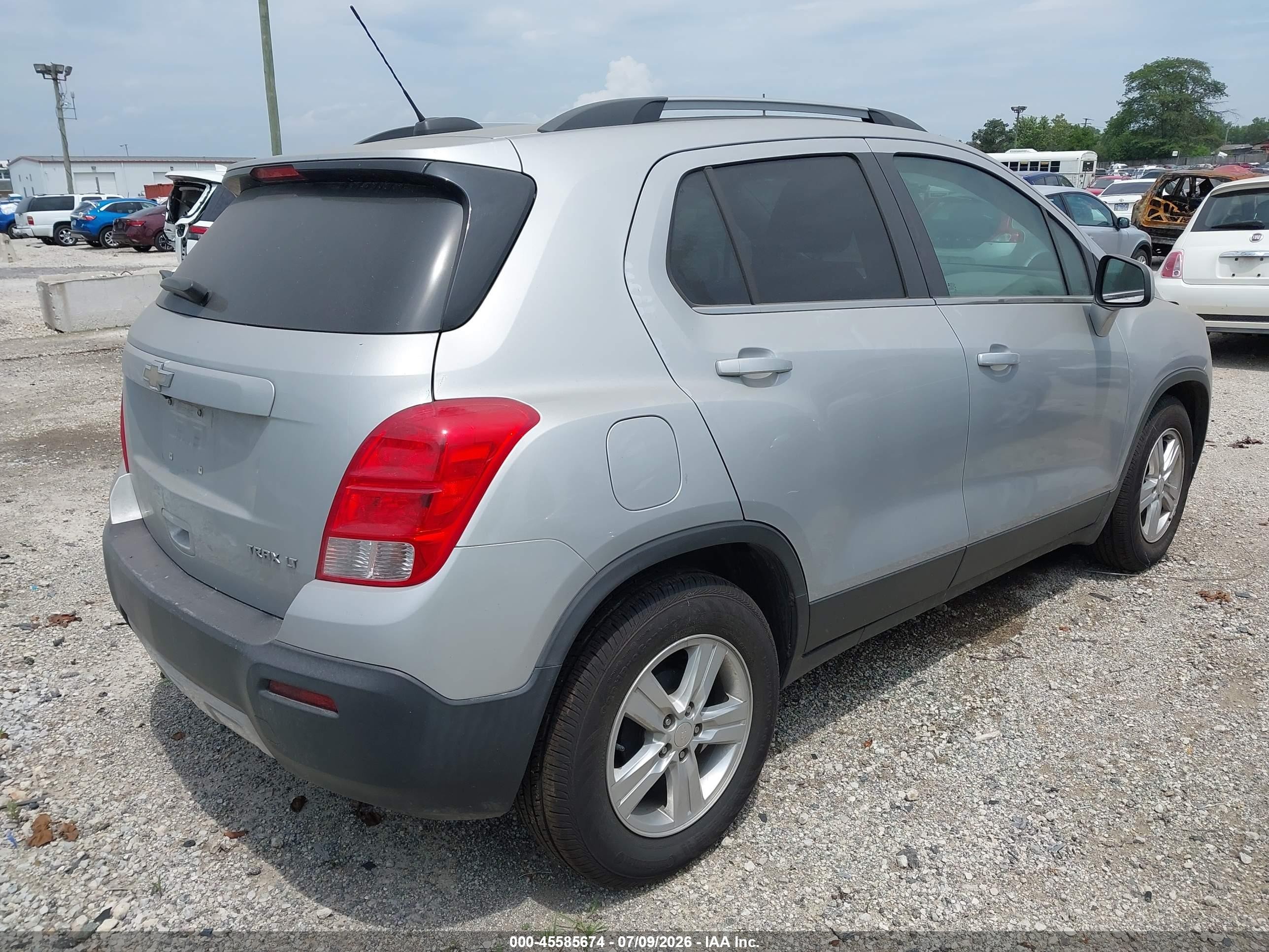 2015 Chevrolet Trax Lt Silver vin: 3GNCJLSB8FL229510