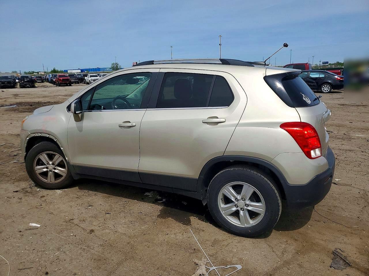 2016 Chevrolet Trax 1lt Cream vin: 3GNCJLSB8GL275288