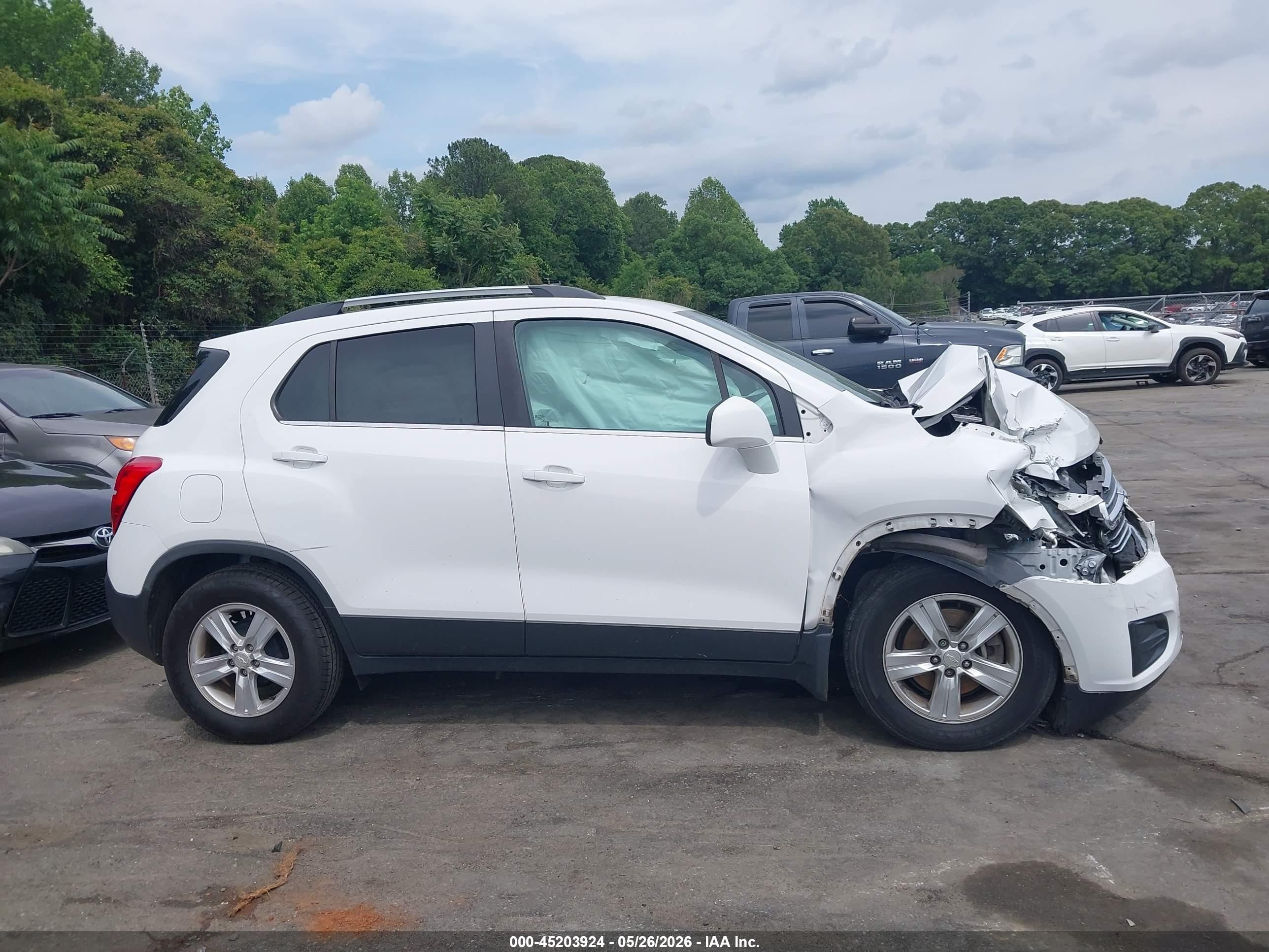 2015 Chevrolet Trax Lt White vin: 3GNCJLSBXFL170864