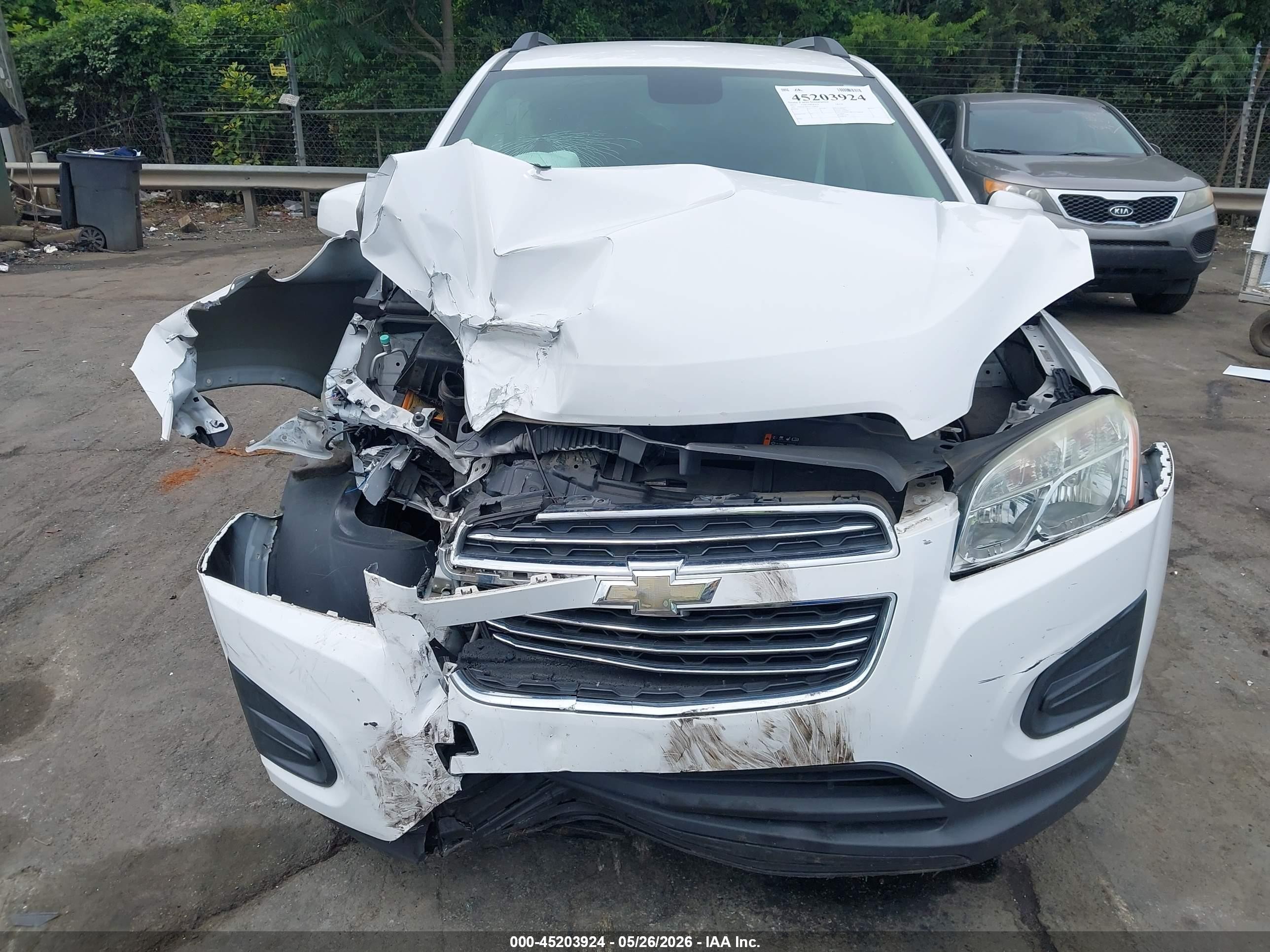 2015 Chevrolet Trax Lt White vin: 3GNCJLSBXFL170864