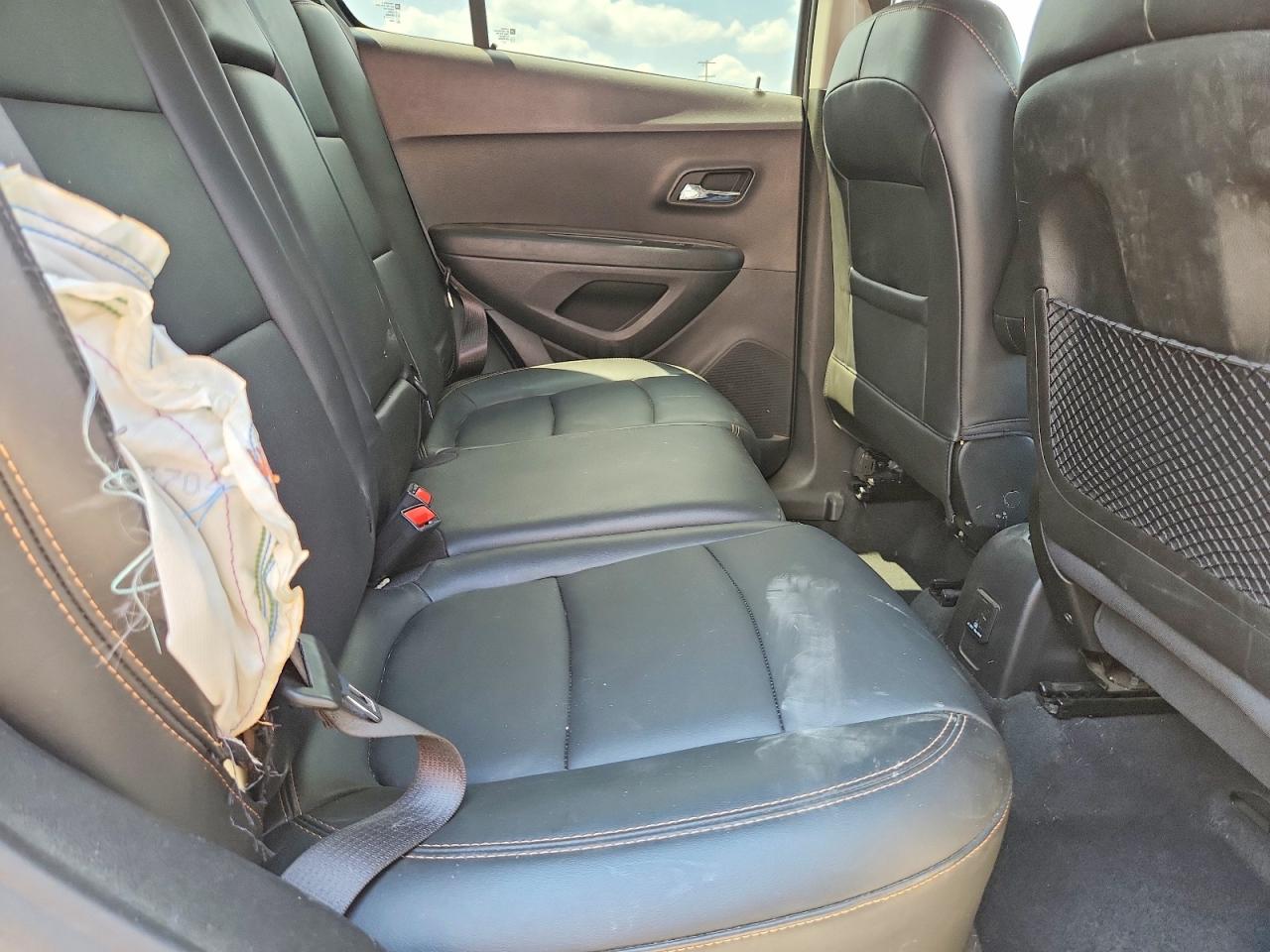 2019 Chevrolet Trax Premier Белый vin: 3GNCJMSB6KL391622