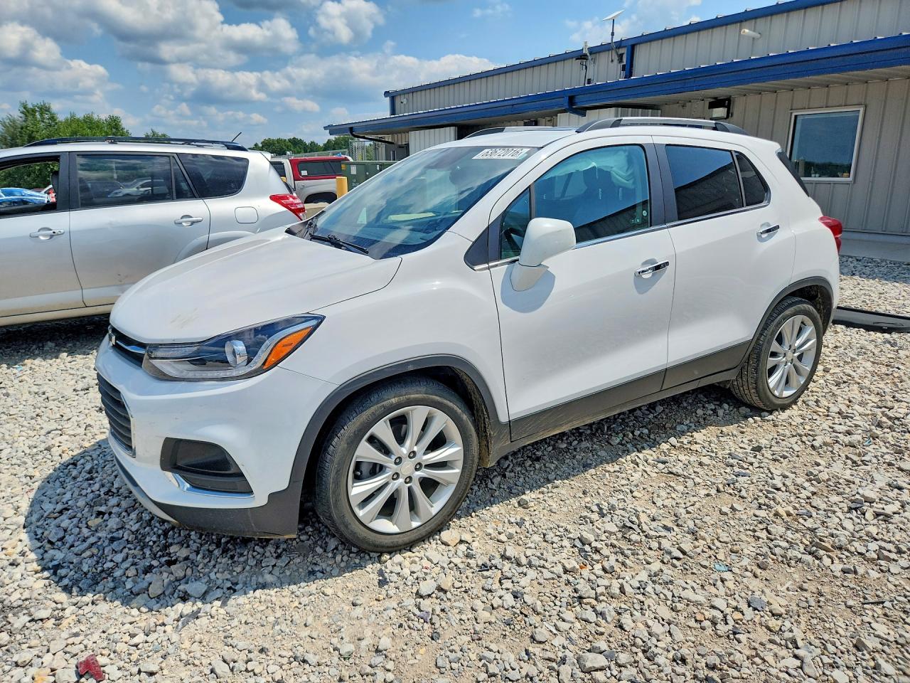 2019 Chevrolet Trax Premier Белый vin: 3GNCJMSB6KL391622