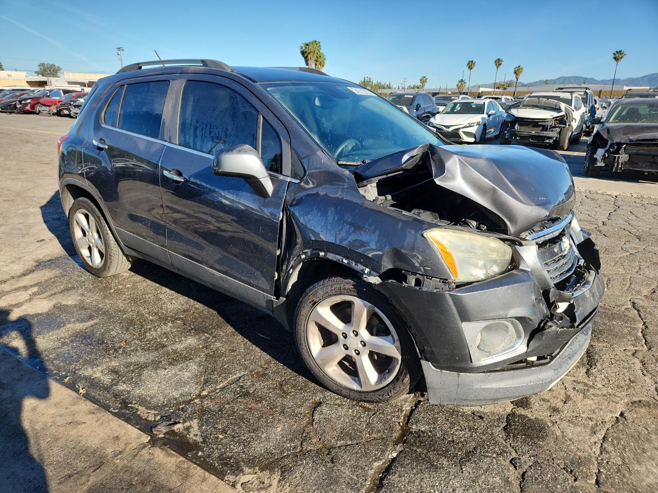2016 Chevrolet Trax Ltz Black vin: 3GNCJMSB8GL187220 Damage: Right Front Fender, Severe Damage, Replacement Required