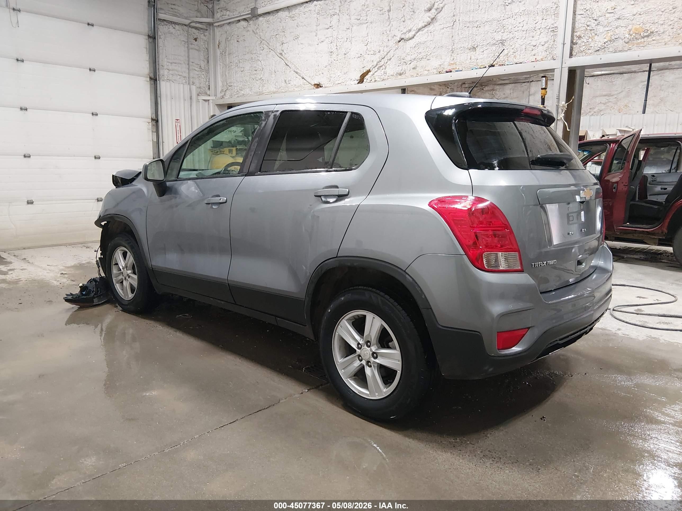 2020 Chevrolet Trax Awd Ls Gray vin: 3GNCJNSB5LL238060