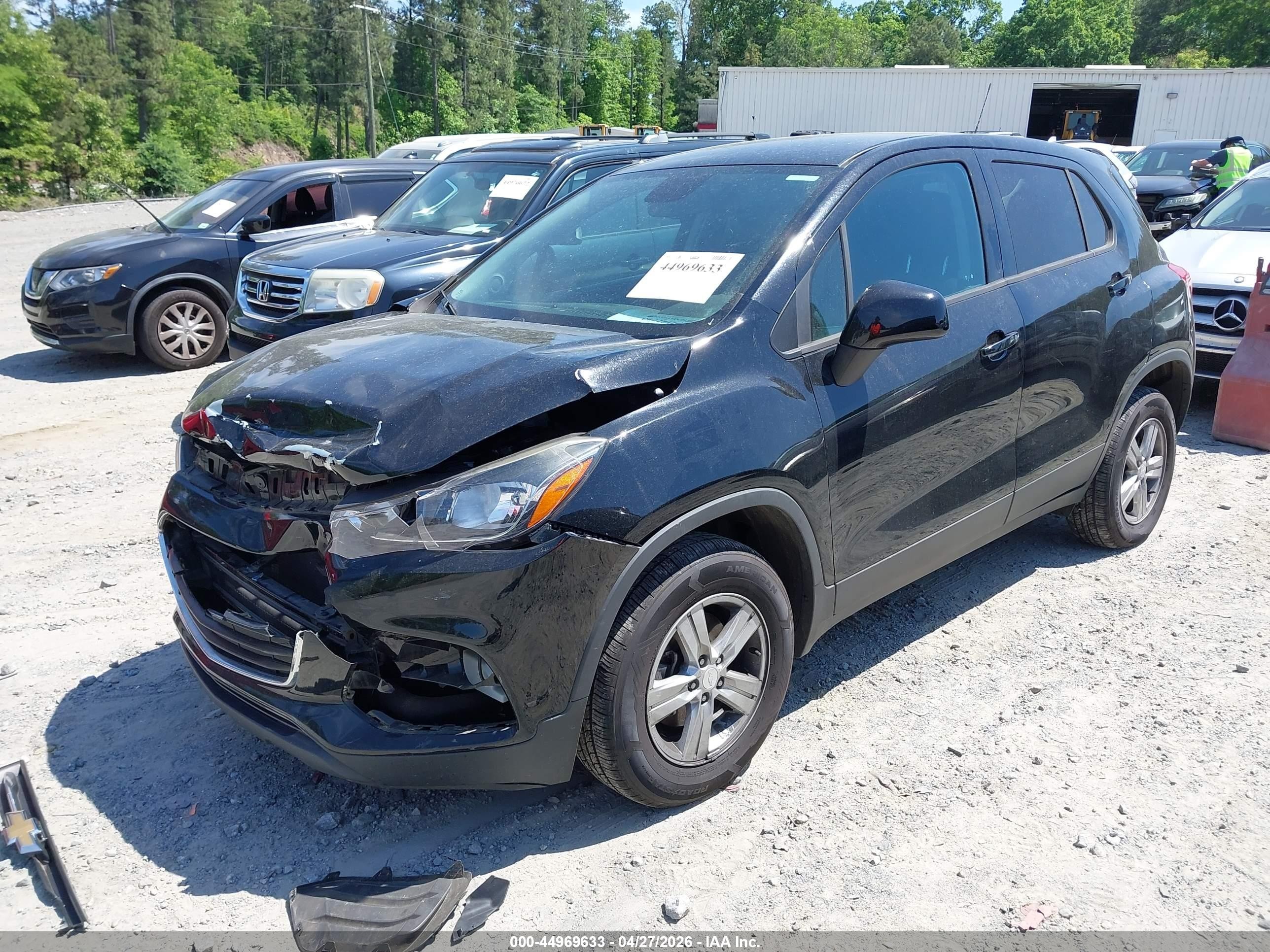 2020 Chevrolet Trax Awd Ls Black vin: 3GNCJNSB8LL256262