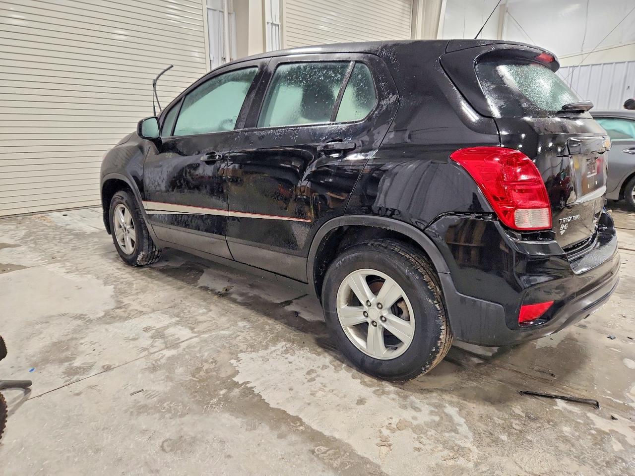 2019 Chevrolet Trax Ls Black vin: 3GNCJNSB9KL258763
