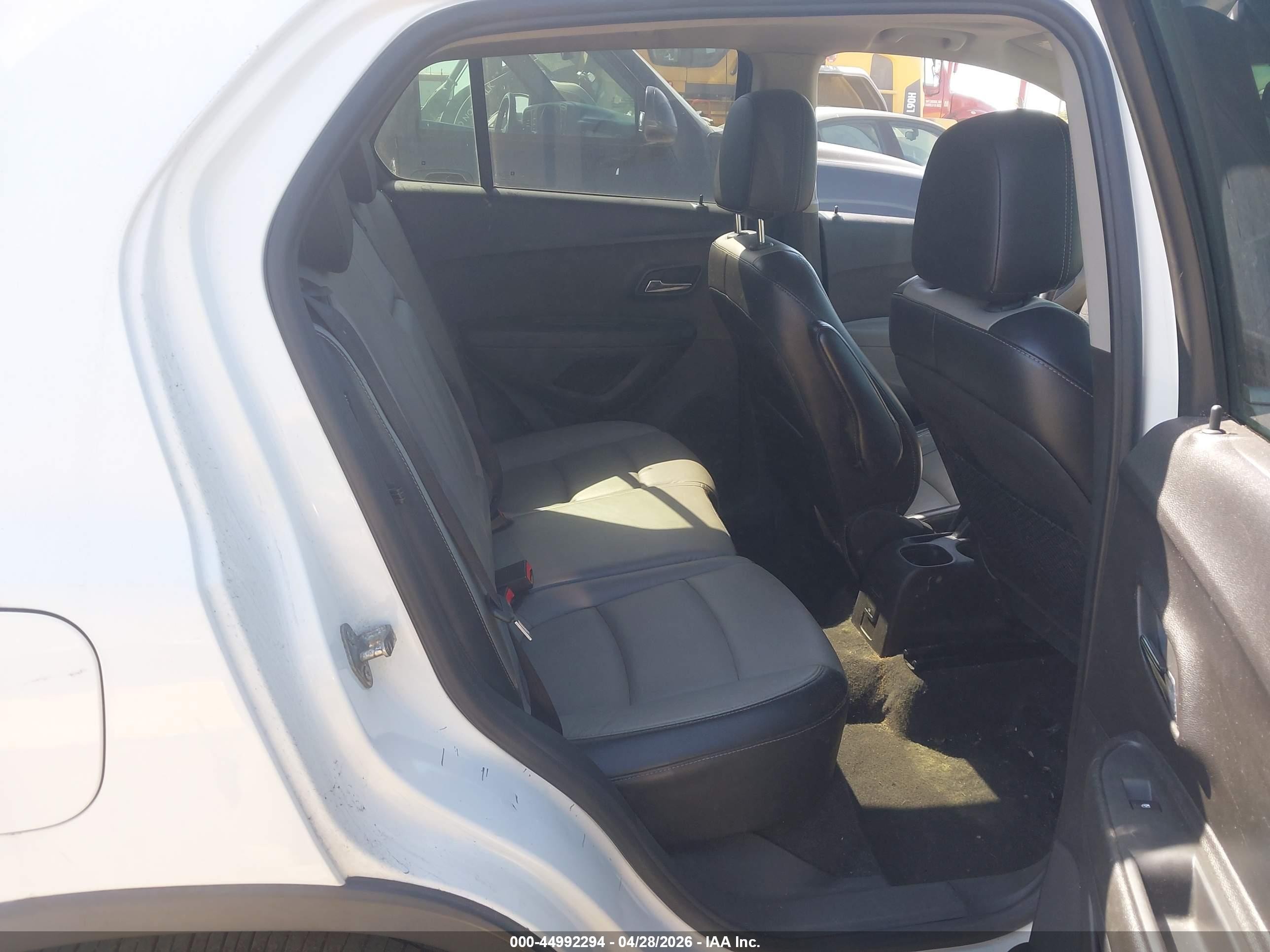 2015 Chevrolet Trax Ltz White vin: 3GNCJNSBXFL196800