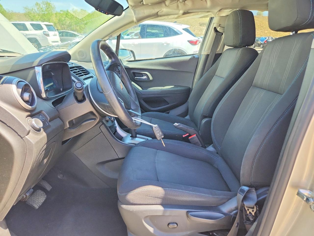 2016 Chevrolet Trax 1lt Кремовый vin: 3GNCJPSB1GL237957