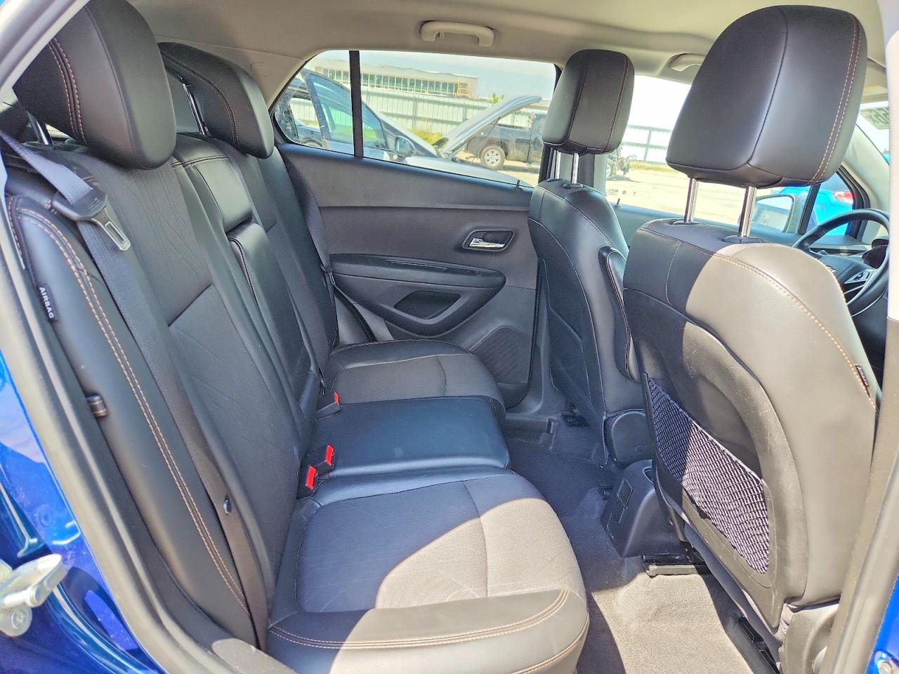 2019 Chevrolet Trax 1lt Blue vin: 3GNCJPSB2KL180273