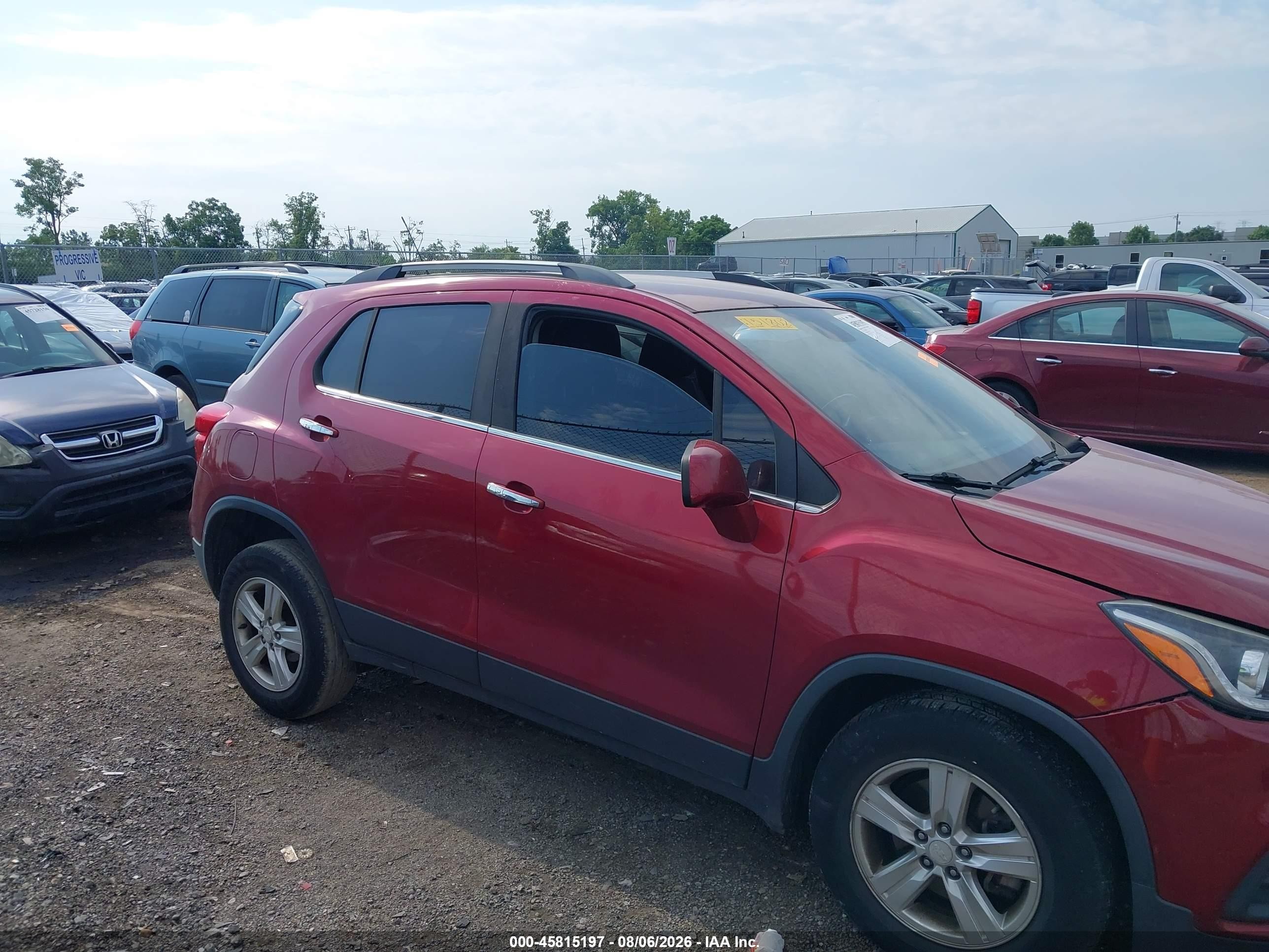 2018 Chevrolet Trax Lt Бордовый vin: 3GNCJPSB3JL151802
