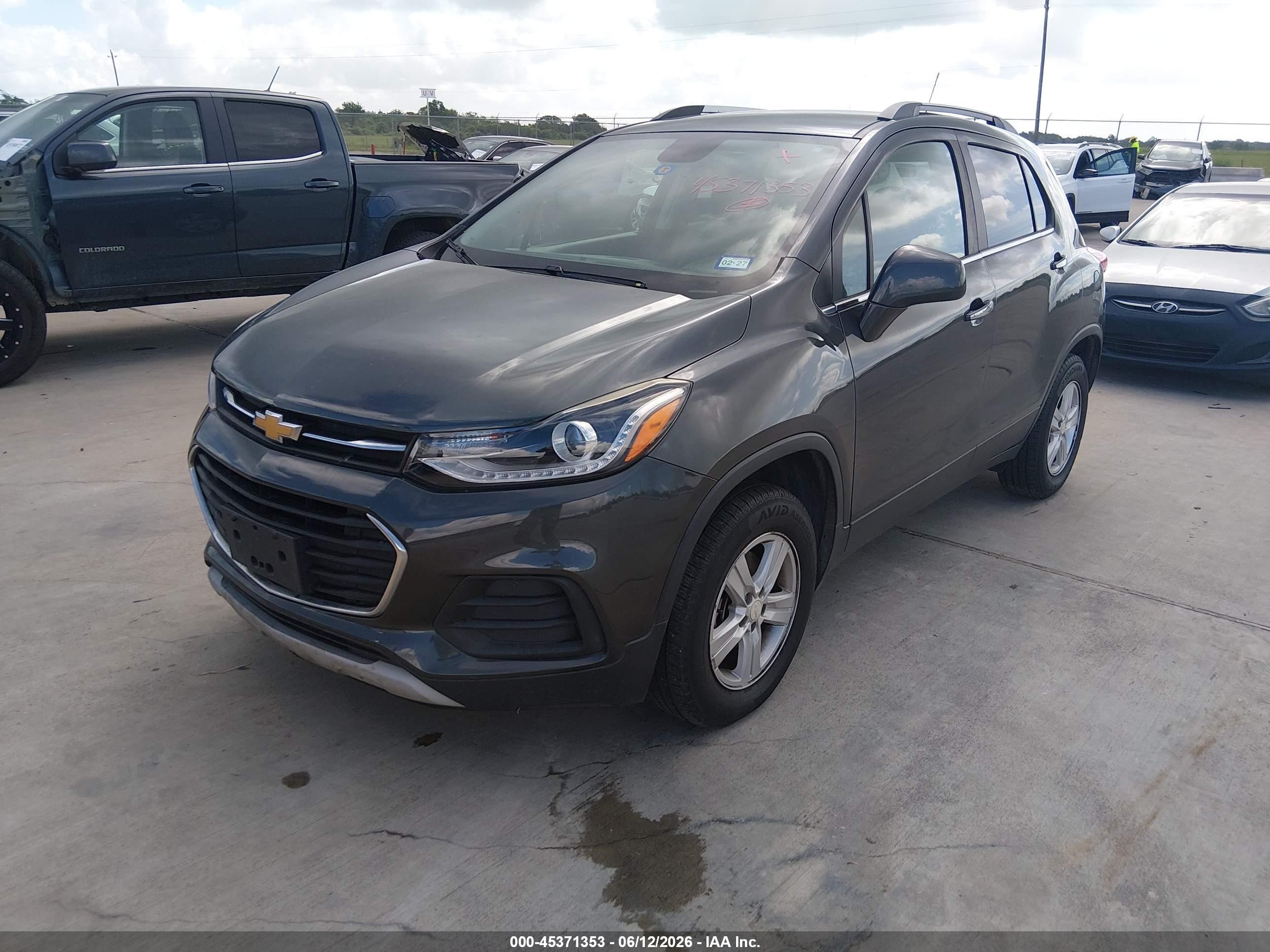 2020 Chevrolet Trax Awd Lt Gray vin: 3GNCJPSB6LL150663