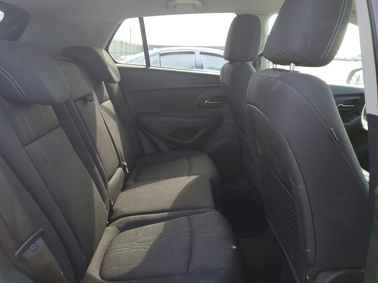 2013 Chevrolet Trax 1lt Бежевый vin: 3GNCJPSB9DL199275