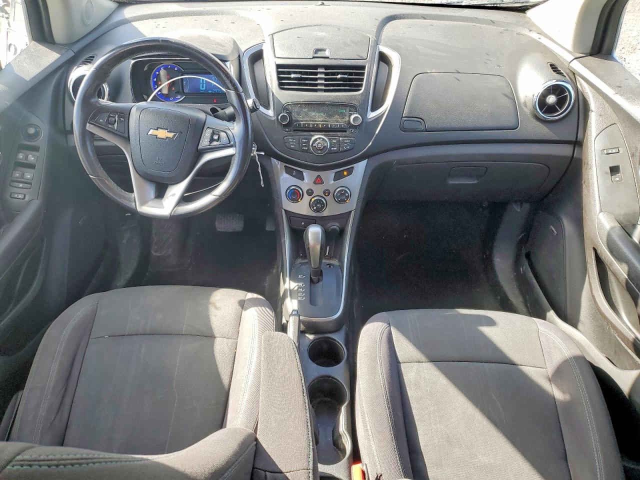 2013 Chevrolet Trax 1lt Бежевый vin: 3GNCJPSB9DL199275