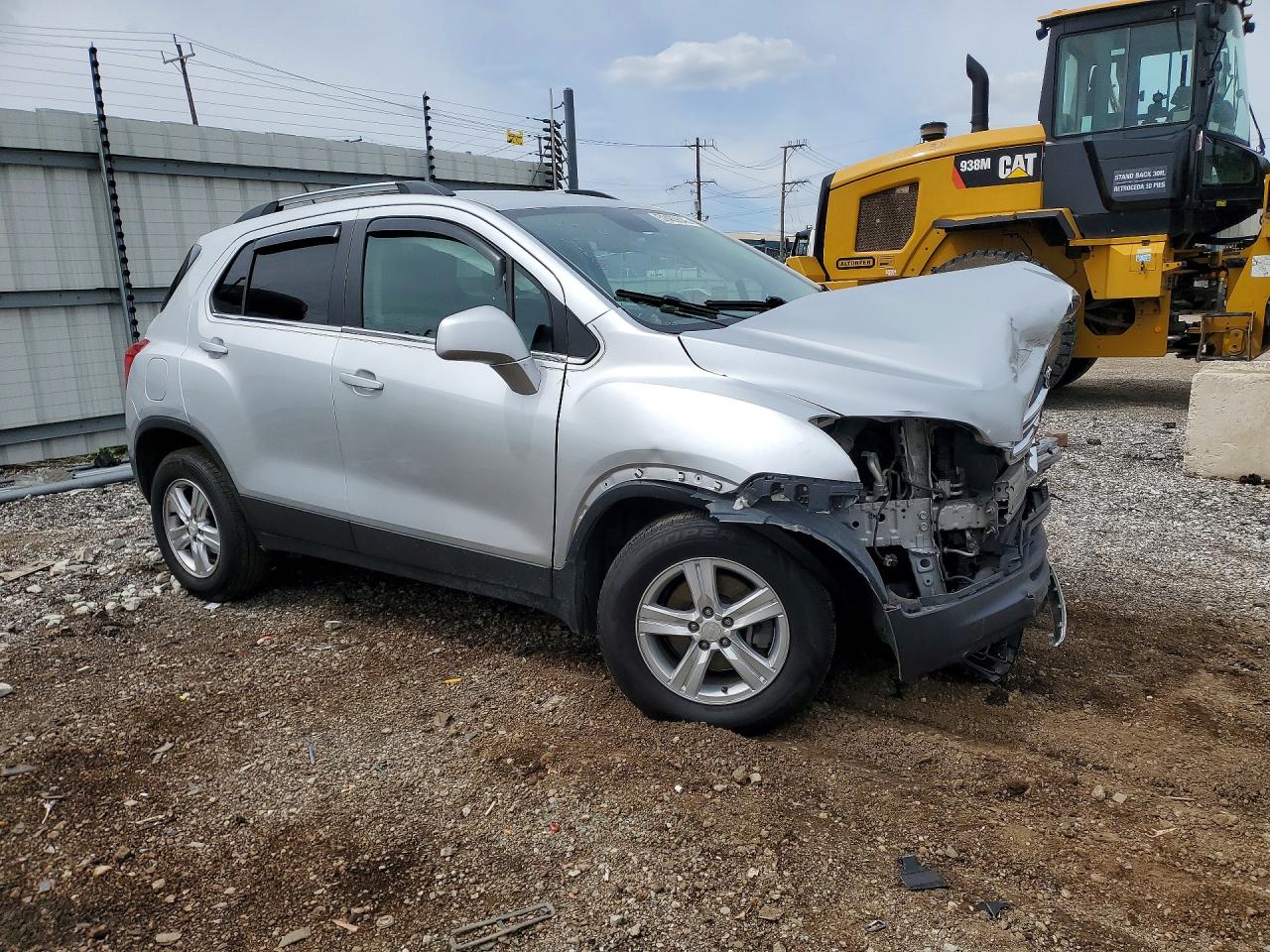 2016 Chevrolet Trax 1lt Silver vin: 3GNCJPSB9GL185610