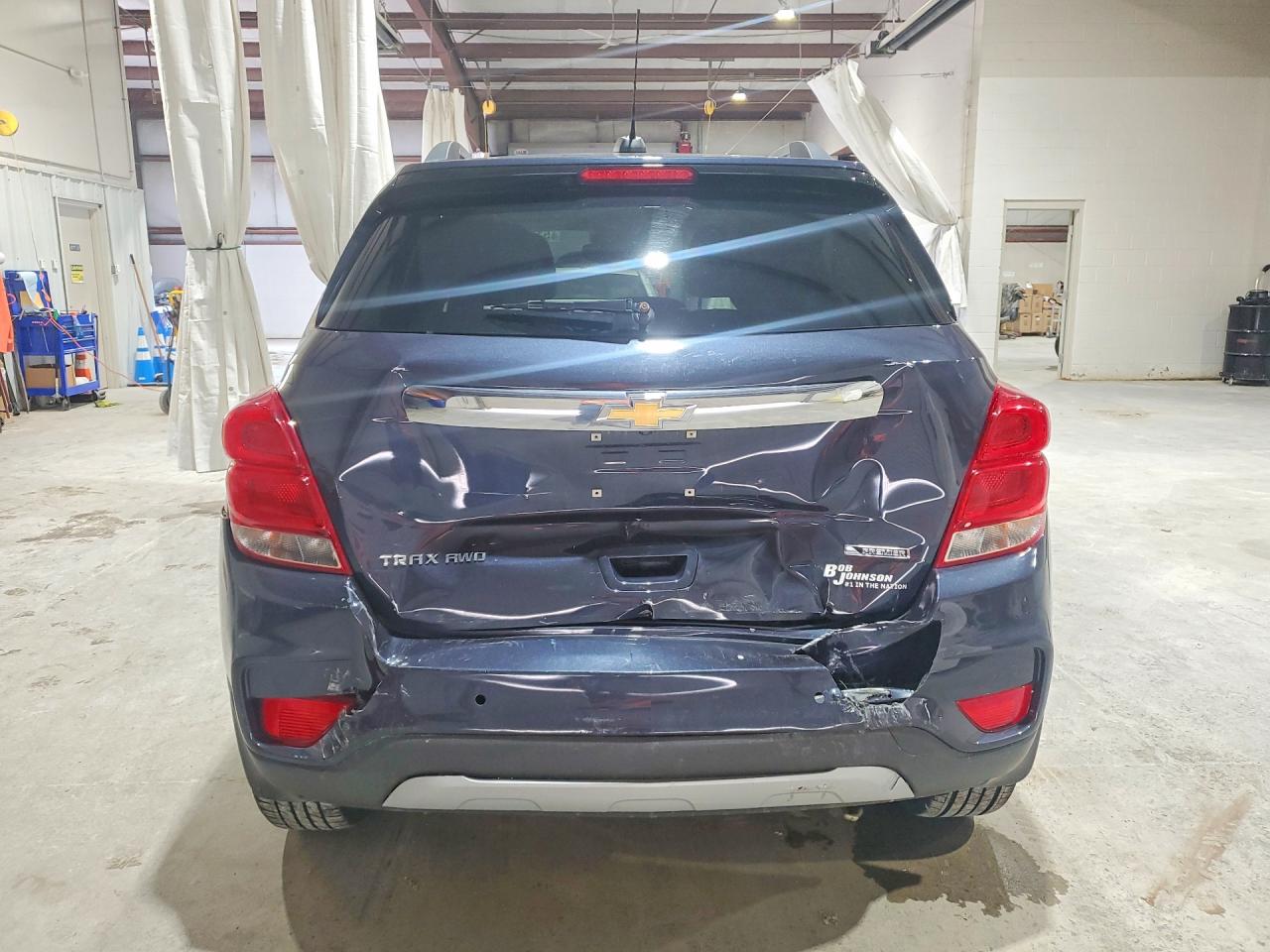 2018 Chevrolet Trax Premier Blue vin: 3GNCJRSB1JL222393