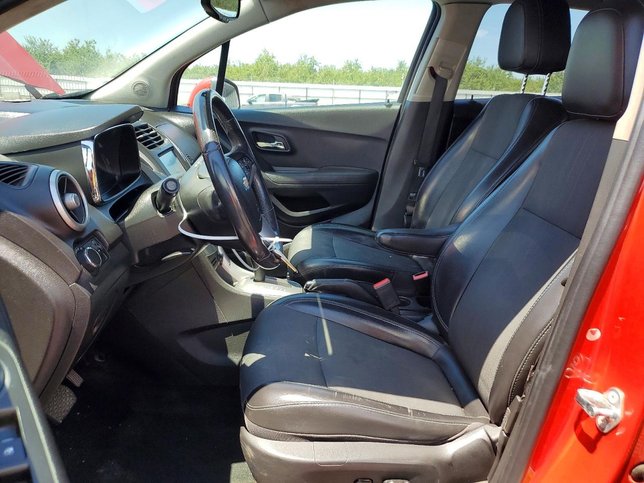 2015 Chevrolet Trax 1lt Red vin: 3GNCJRSB4FL196623