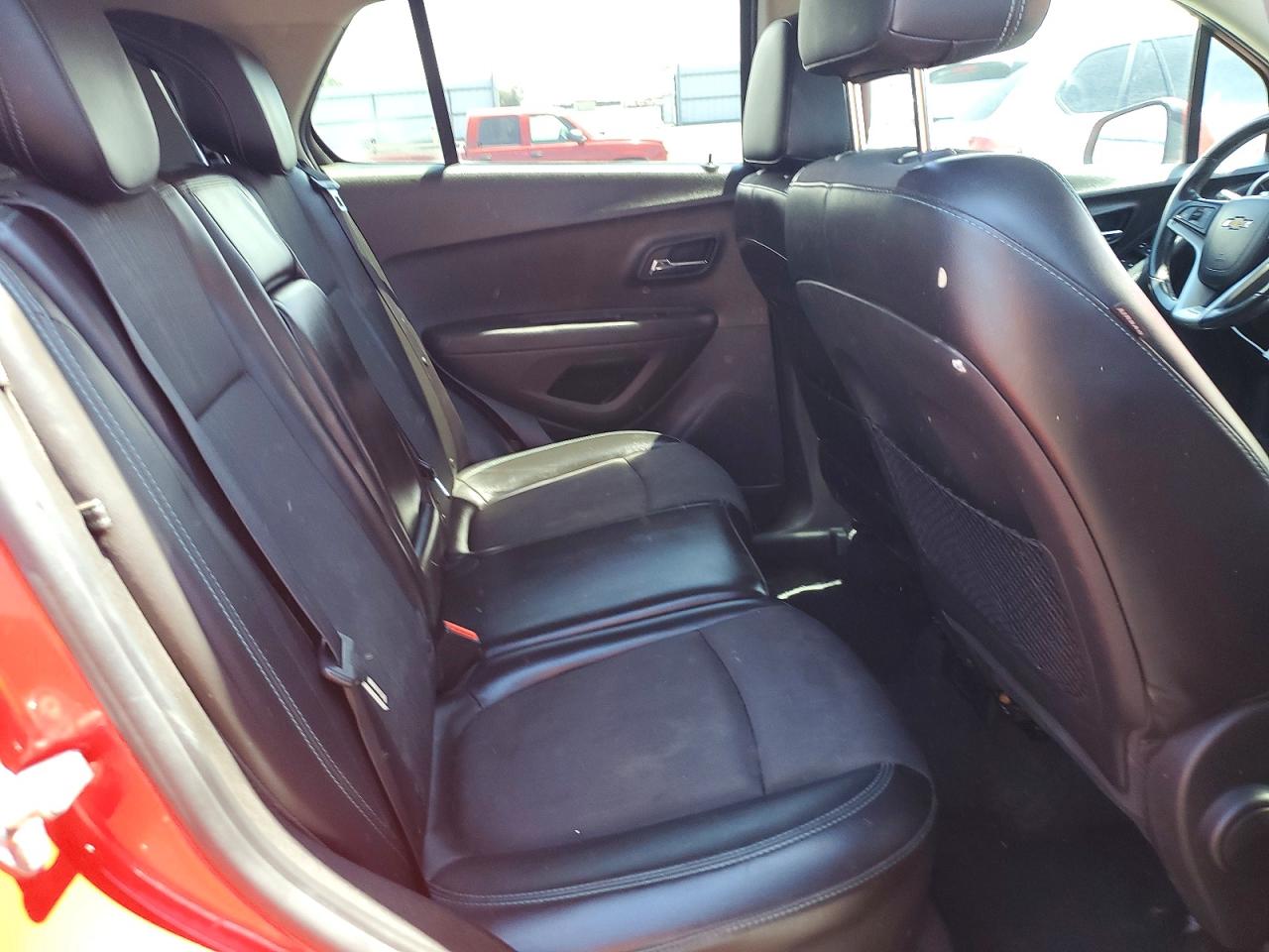 2015 Chevrolet Trax 1lt Red vin: 3GNCJRSB4FL196623