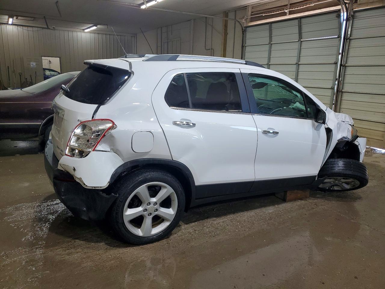 2016 Chevrolet Trax Ltz White vin: 3GNCJRSB4GL237771