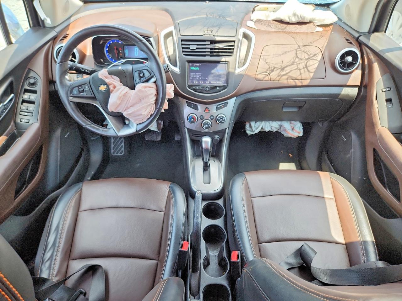 2016 Chevrolet Trax Ltz White vin: 3GNCJRSB4GL237771
