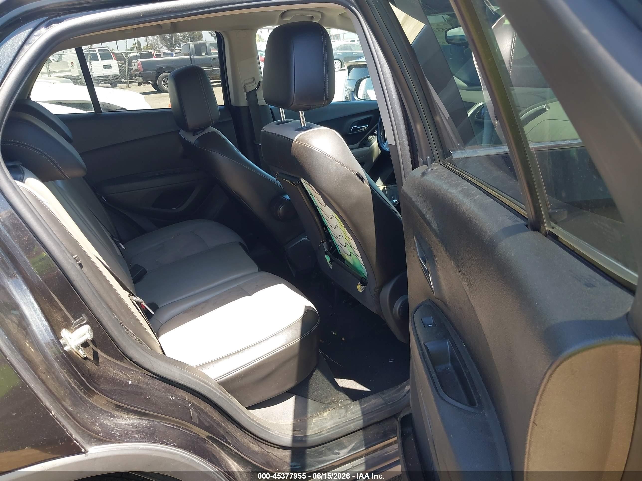 2015 Chevrolet Trax Lt Черный vin: 3GNCJRSB7FL213415