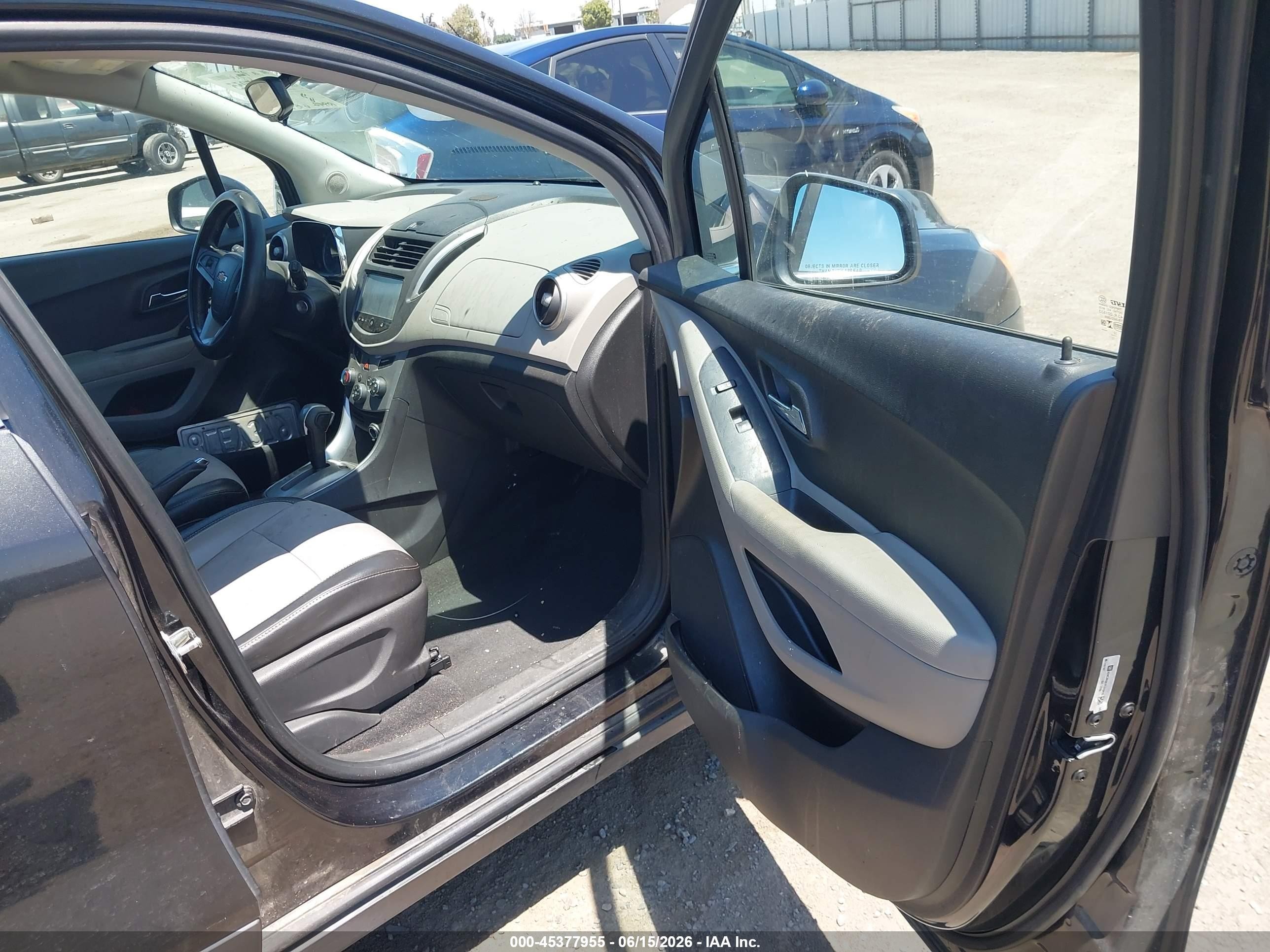 2015 Chevrolet Trax Lt Черный vin: 3GNCJRSB7FL213415