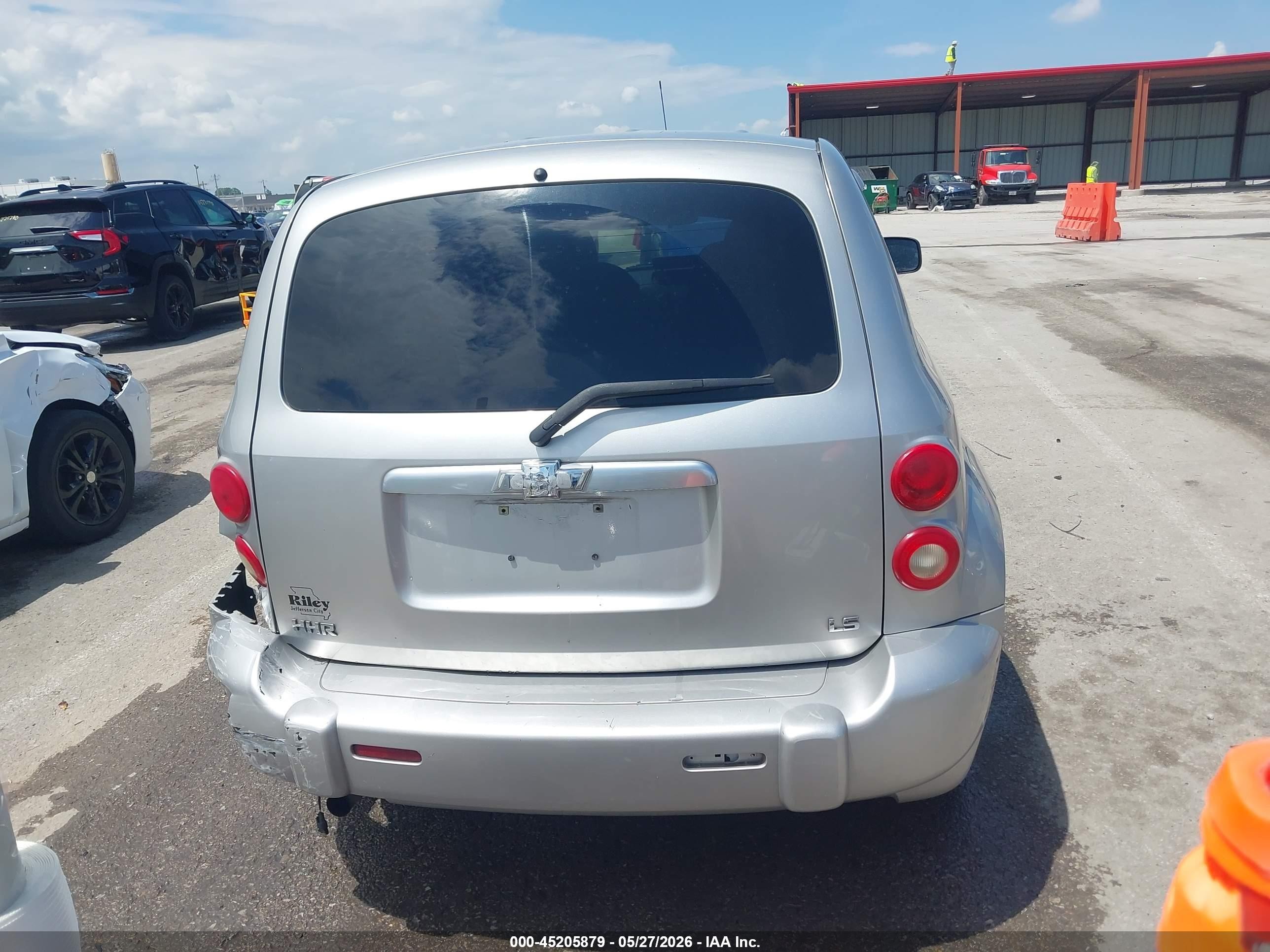 2007 Chevrolet Hhr Ls Серебряный vin: 3GNDA13D27S610267