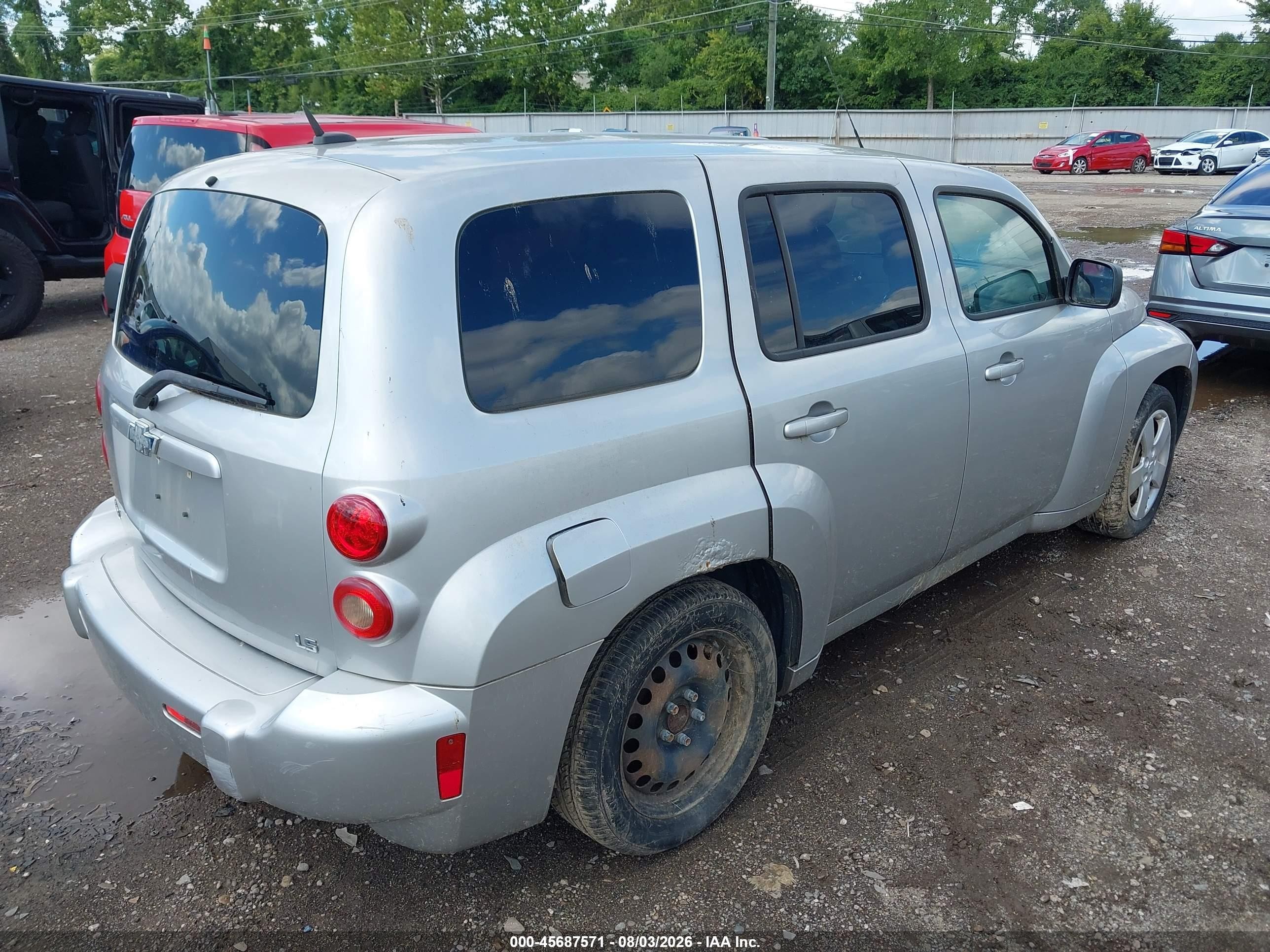 2008 Chevrolet Hhr Ls Silver vin: 3GNDA13D28S600114