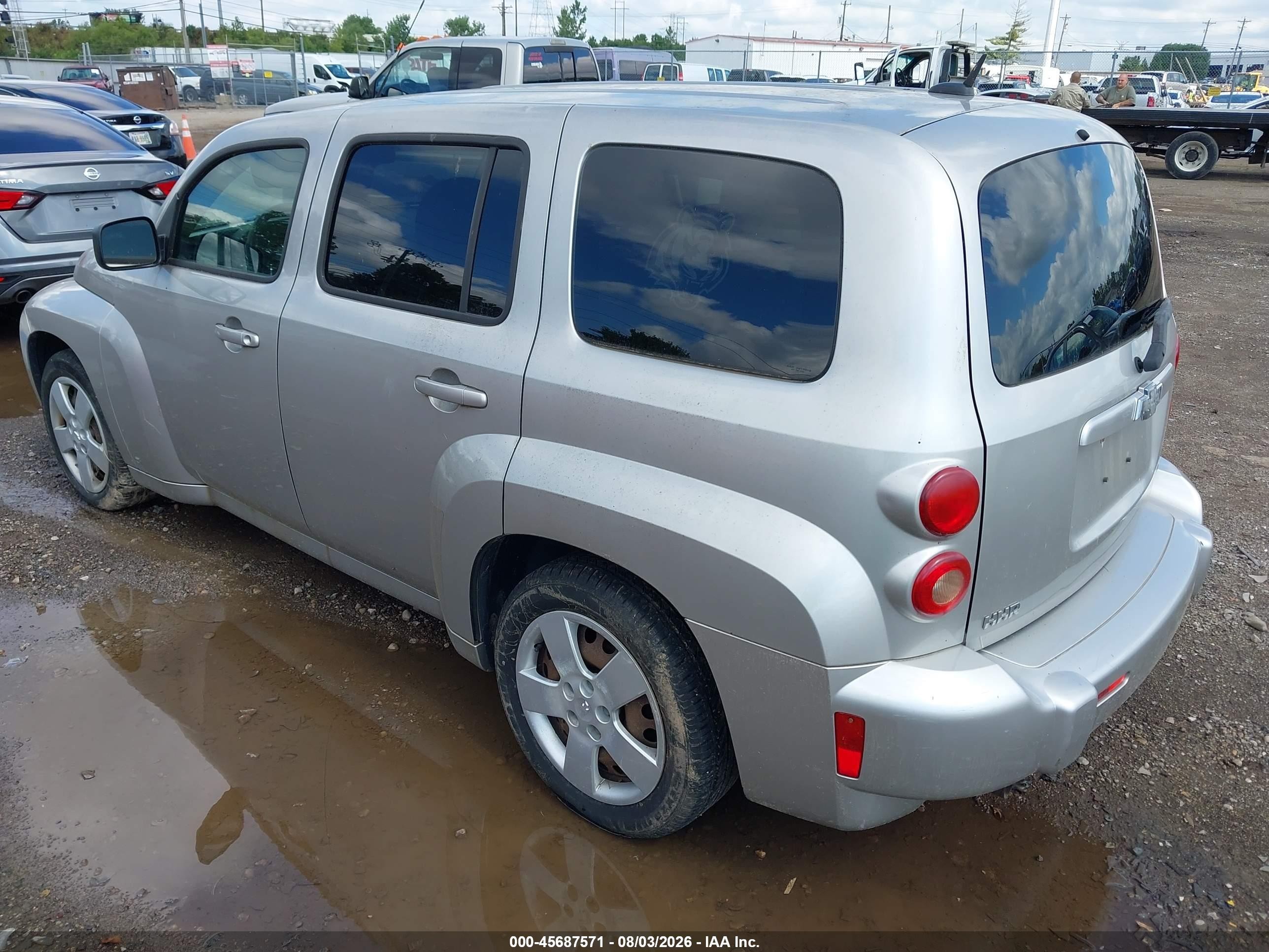 2008 Chevrolet Hhr Ls Silver vin: 3GNDA13D28S600114