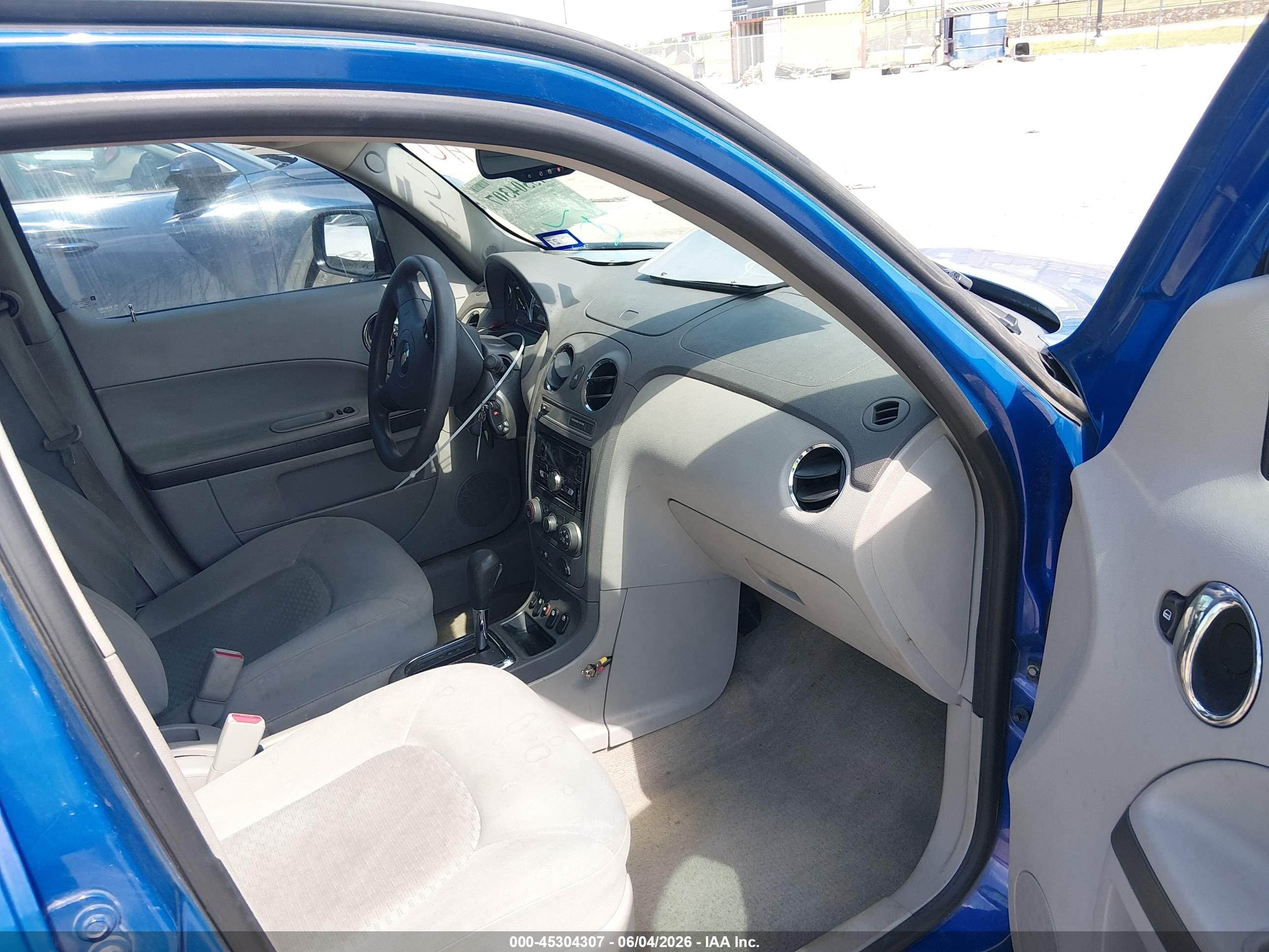 2008 Chevrolet Hhr Ls Blue vin: 3GNDA13D28S630942