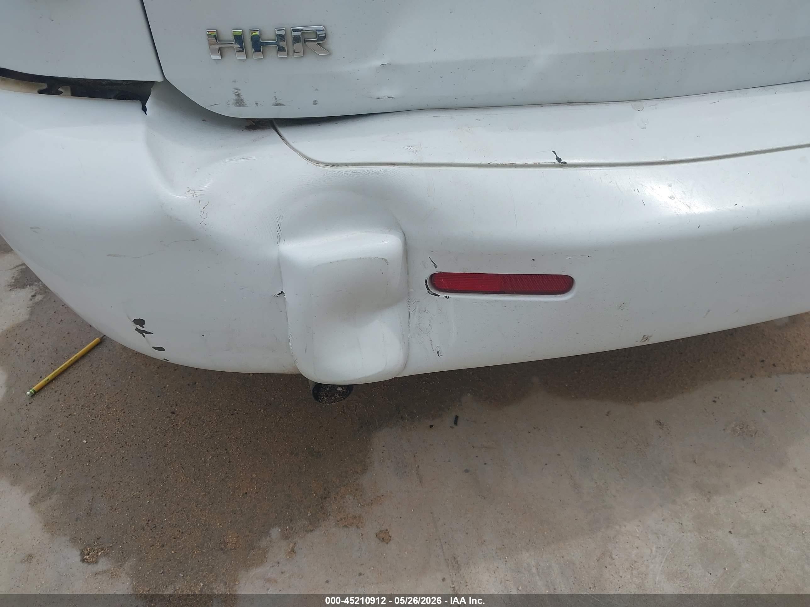 2008 Chevrolet Hhr Ls White vin: 3GNDA13D68S542167