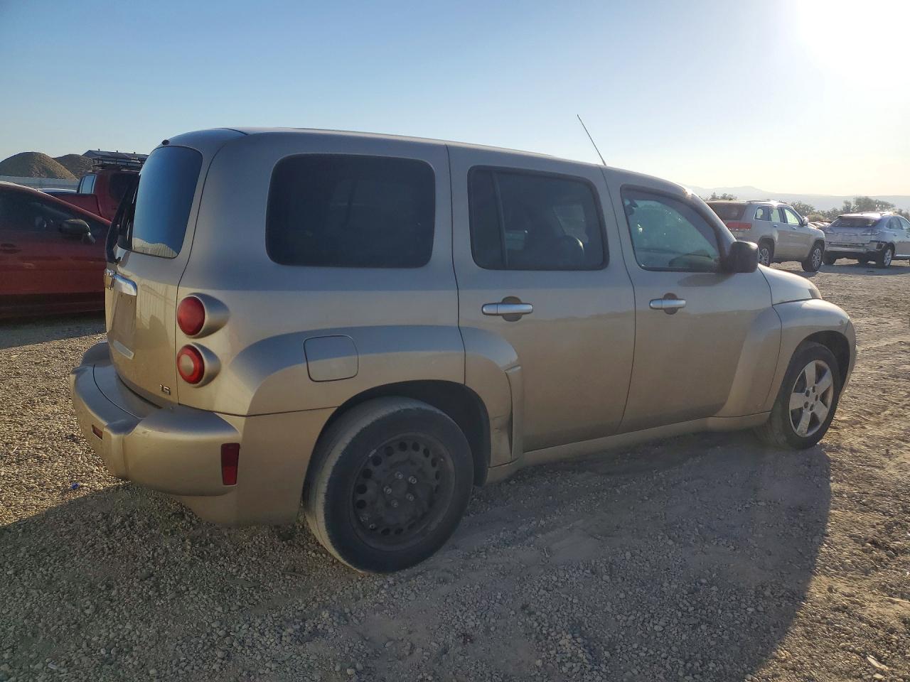 2006 Chevrolet Hhr Ls Gold vin: 3GNDA13D76S665747