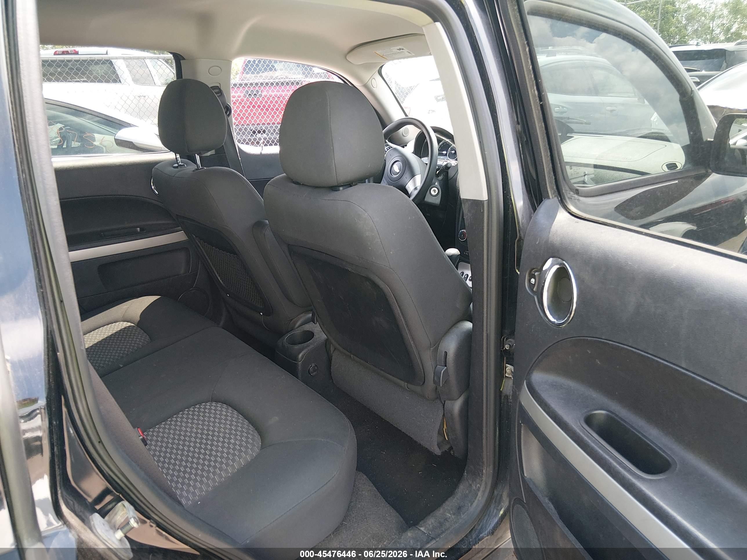 2008 Chevrolet Hhr Ls Black vin: 3GNDA13D88S613773
