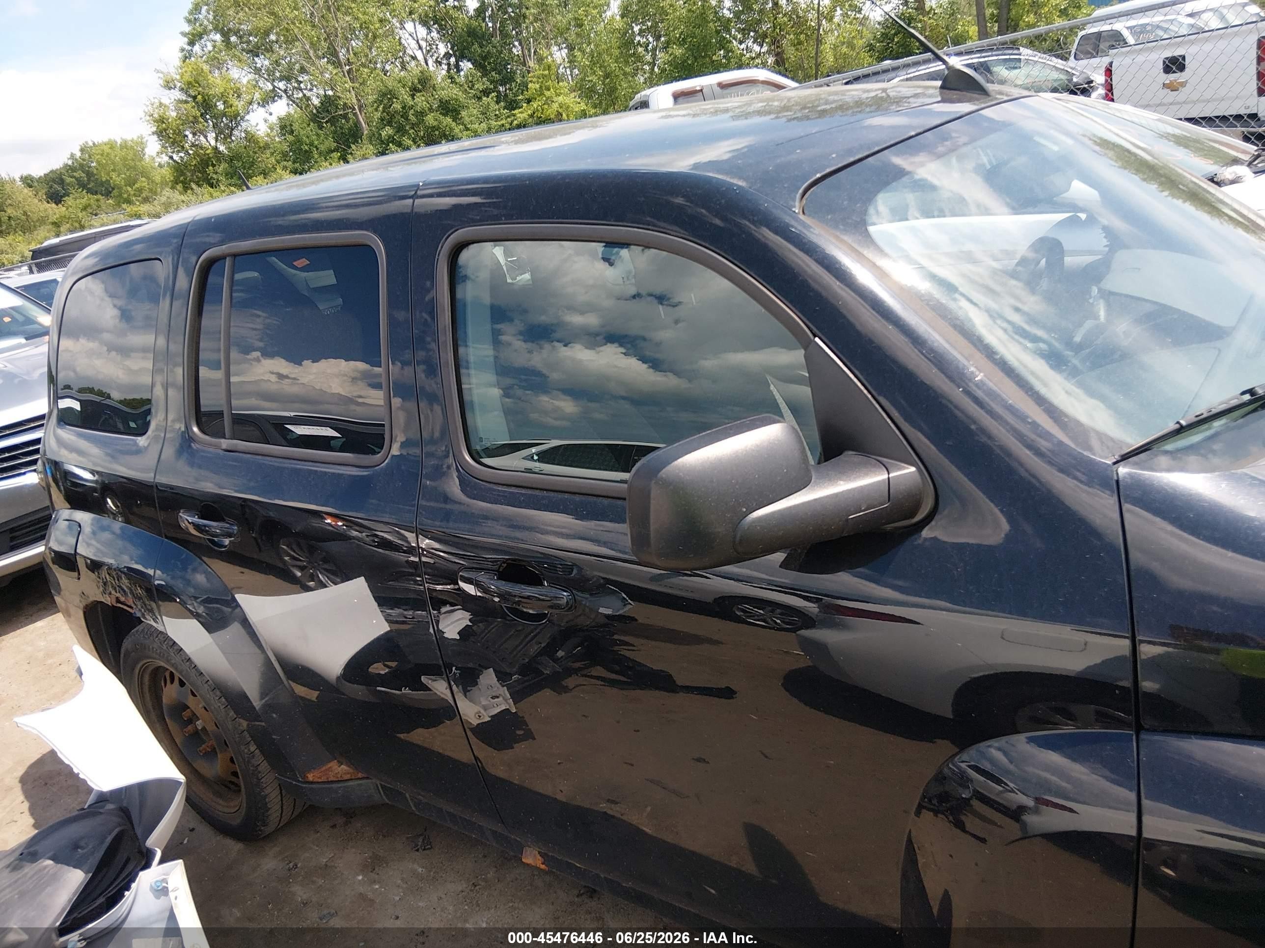 2008 Chevrolet Hhr Ls Black vin: 3GNDA13D88S613773