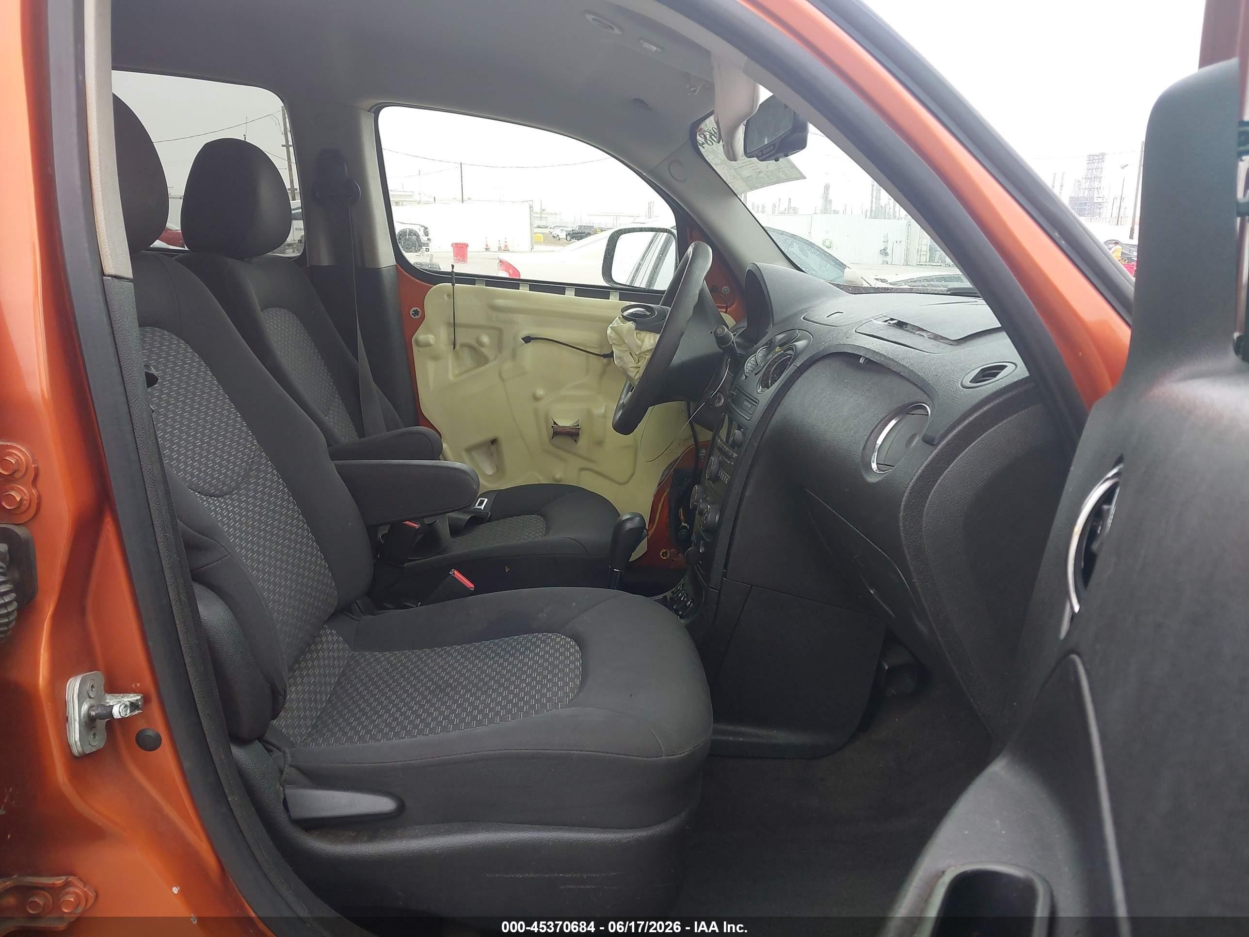2008 Chevrolet Hhr Ls Orange vin: 3GNDA13DX8S559683