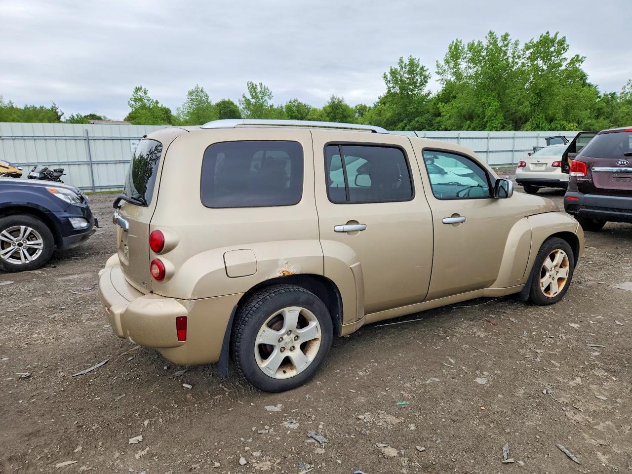 2007 Chevrolet Hhr Lt Золотой vin: 3GNDA23D37S572473