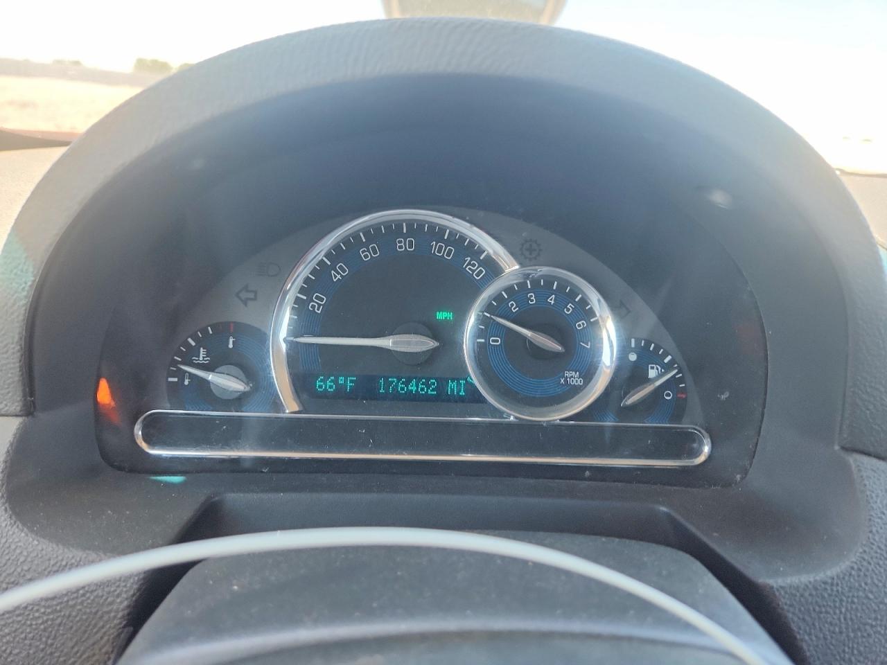 2006 Chevrolet Hhr Lt Orange vin: 3GNDA23DX6S666073