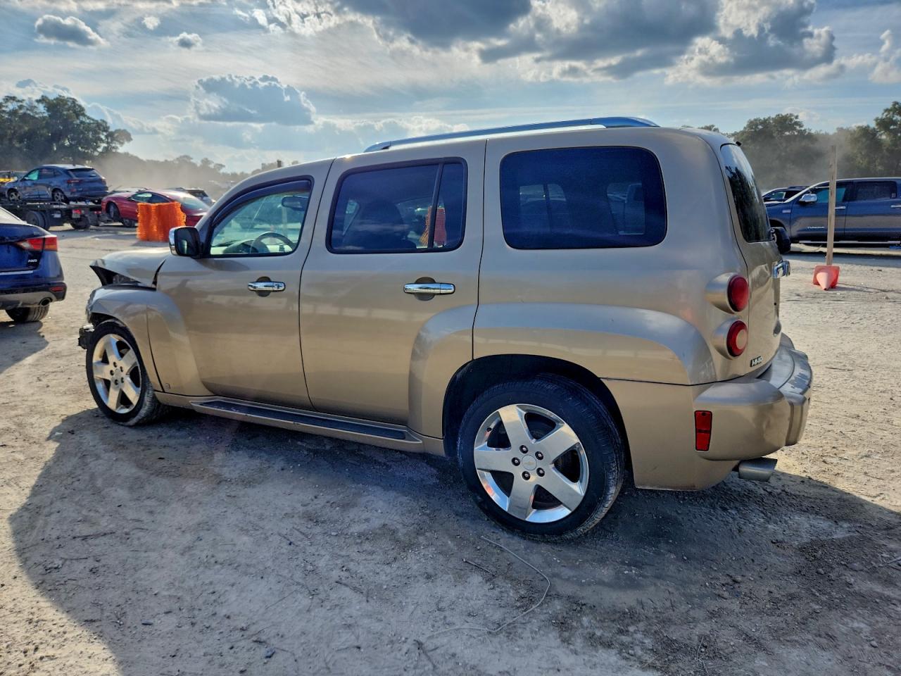 2007 Chevrolet Hhr Lt Beige vin: 3GNDA33P17S639846