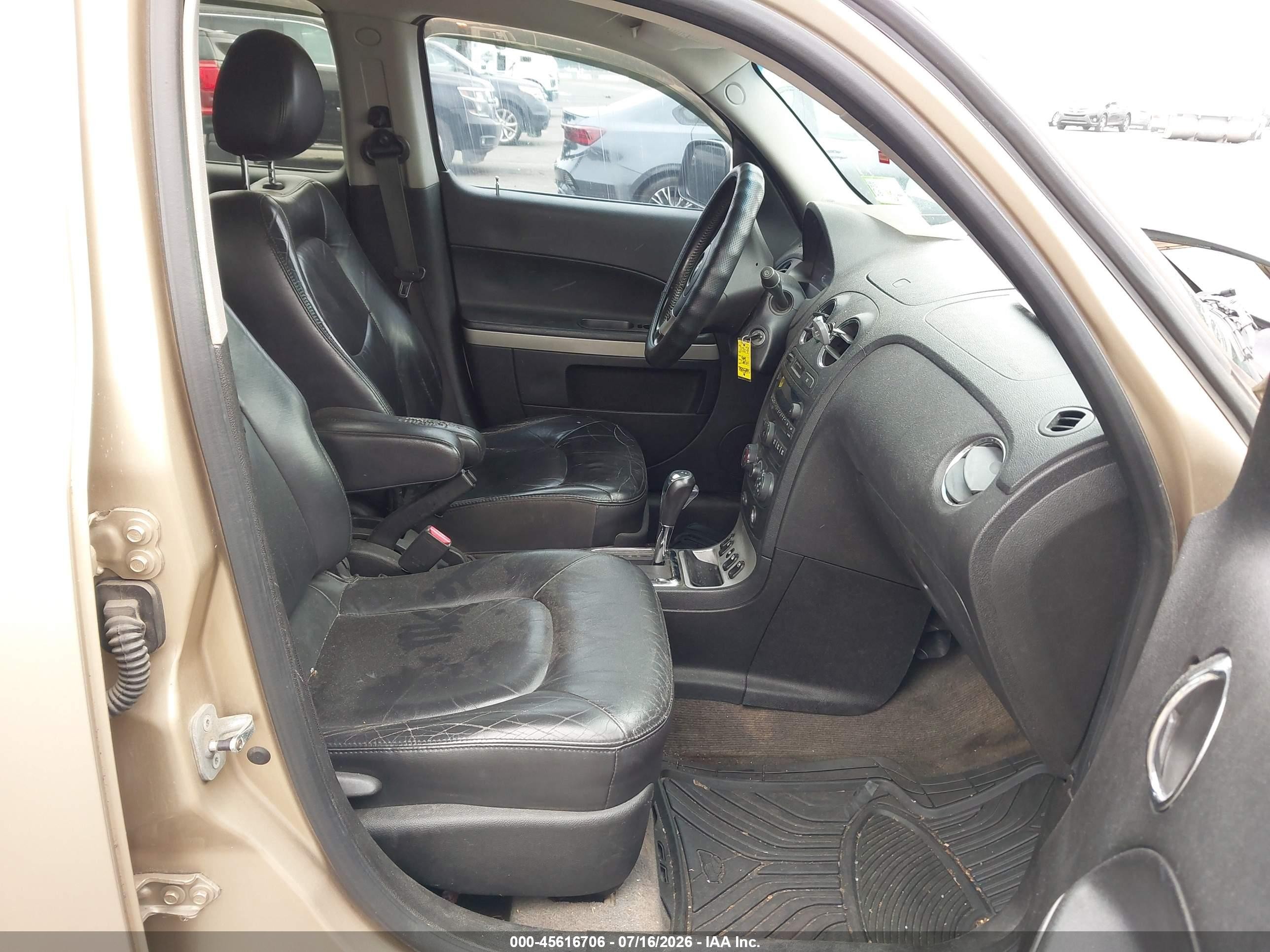 2007 Chevrolet Hhr Lt Beige vin: 3GNDA33P57S537305