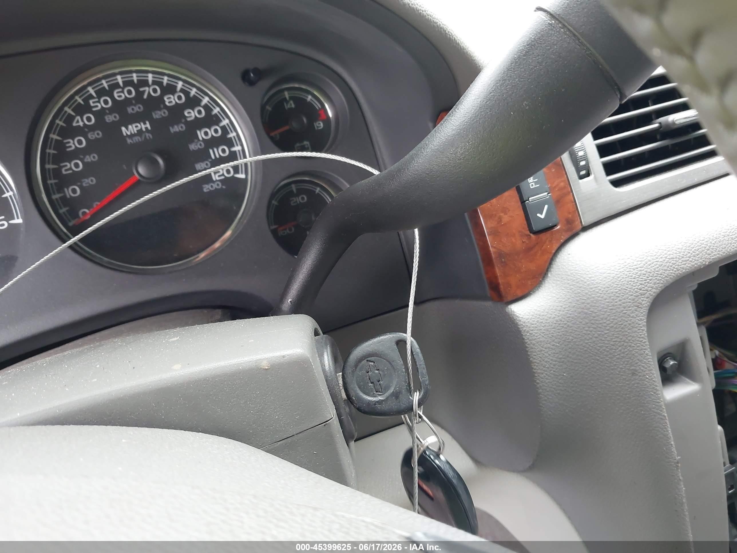 2007 Chevrolet Avalanche 1500 Lt Серый vin: 3GNEC12007G175040