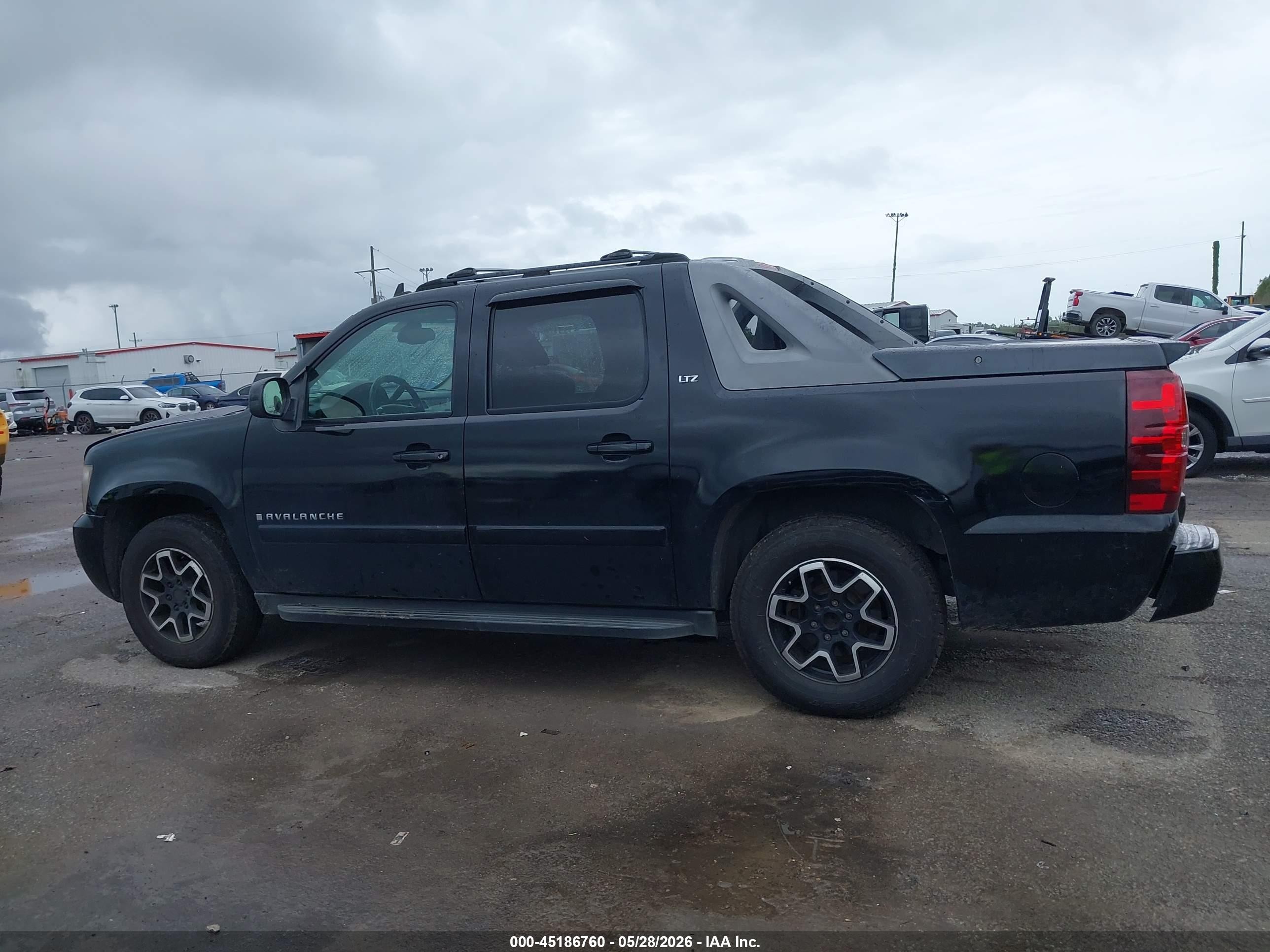 2007 Chevrolet Avalanche 1500 Ltz Черный vin: 3GNEC12007G186670